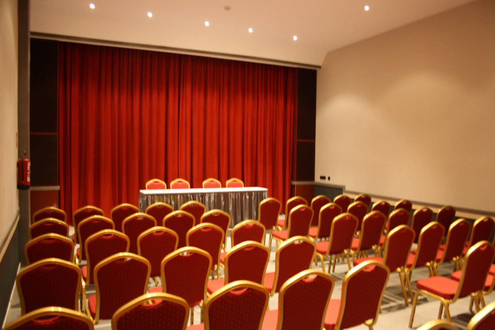 Petit Palace Trencadis