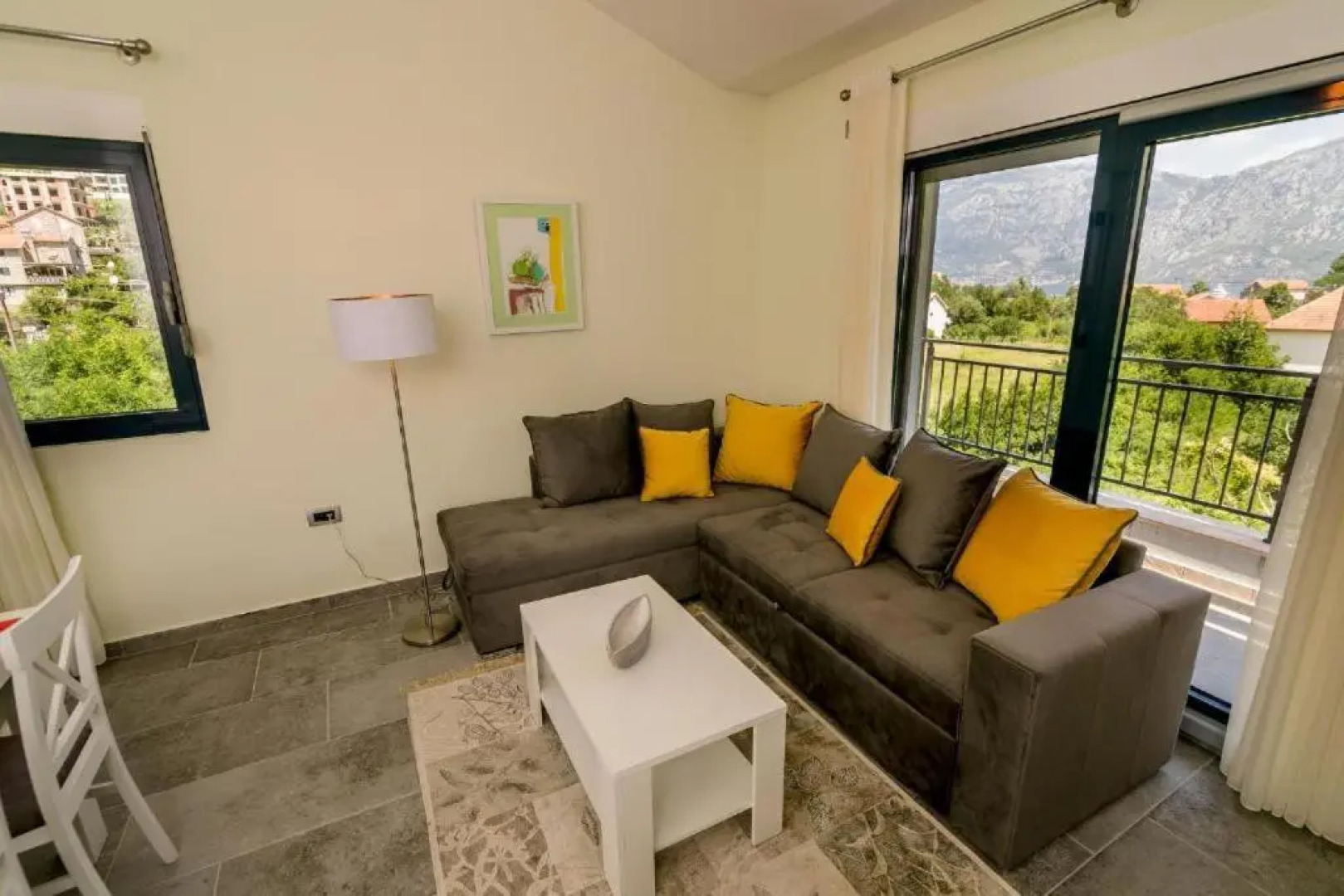 Green Bay Apartments Morinj