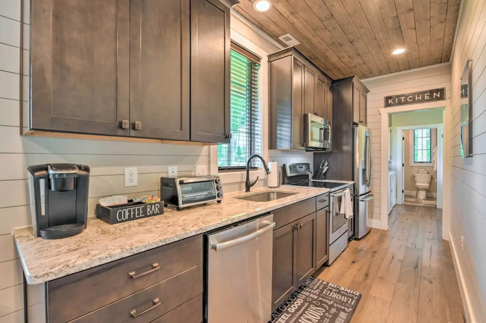 7 Mi to Ski Sapphire Valley: Cottage w/ Fire Pit