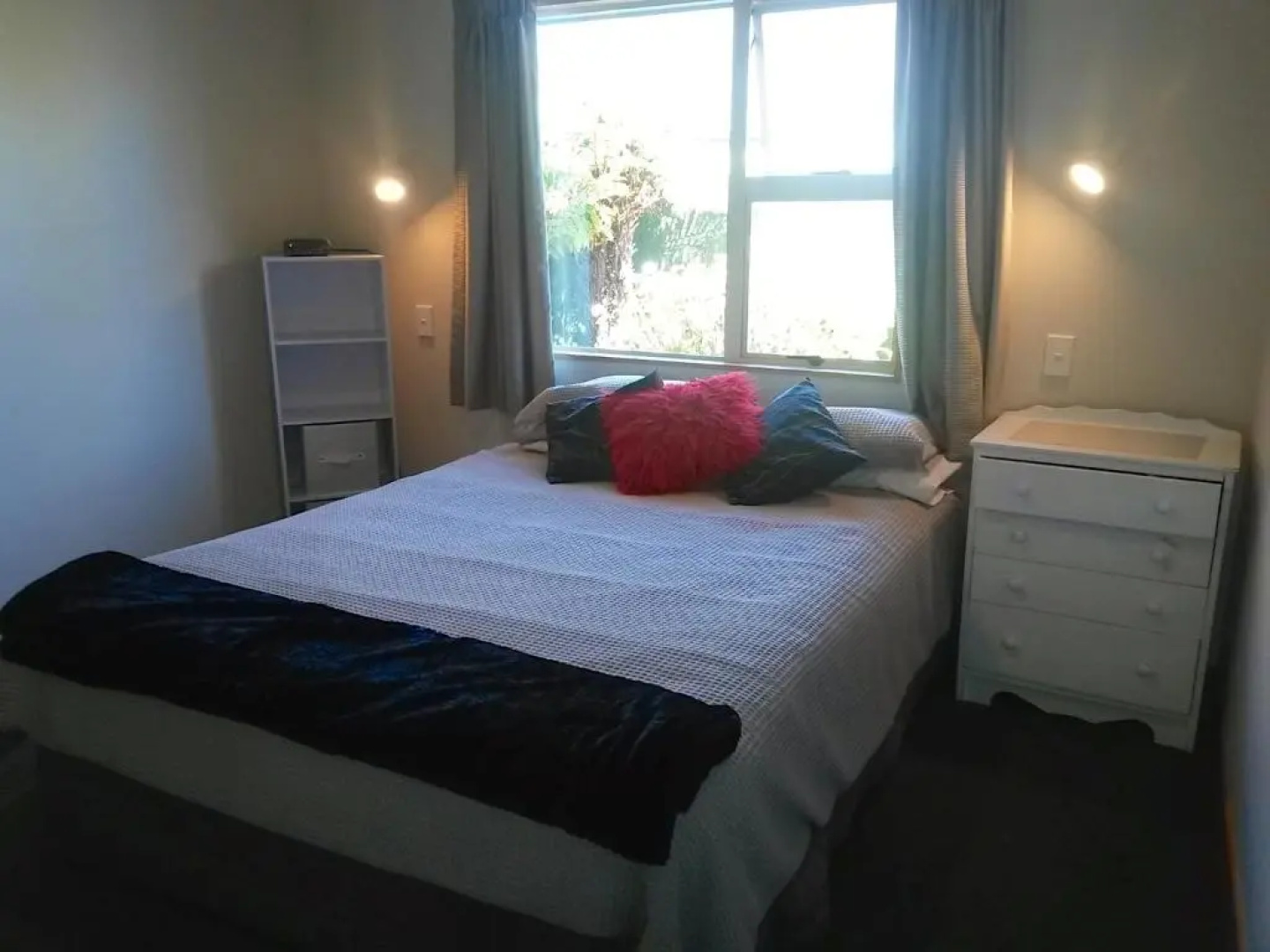 Summer Retreat - Blenheim Holiday Home