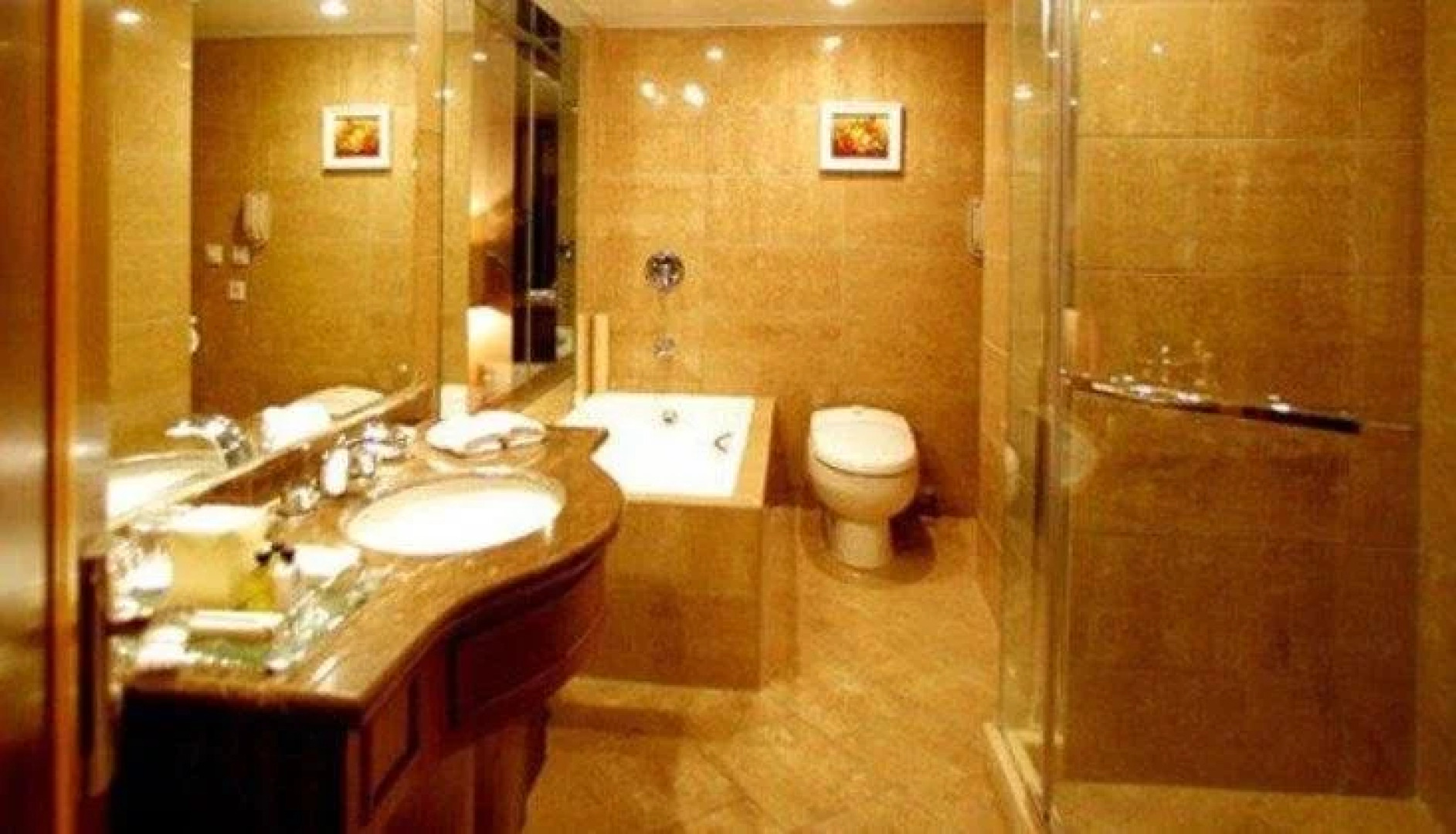 Royal City Hotel Guiyang