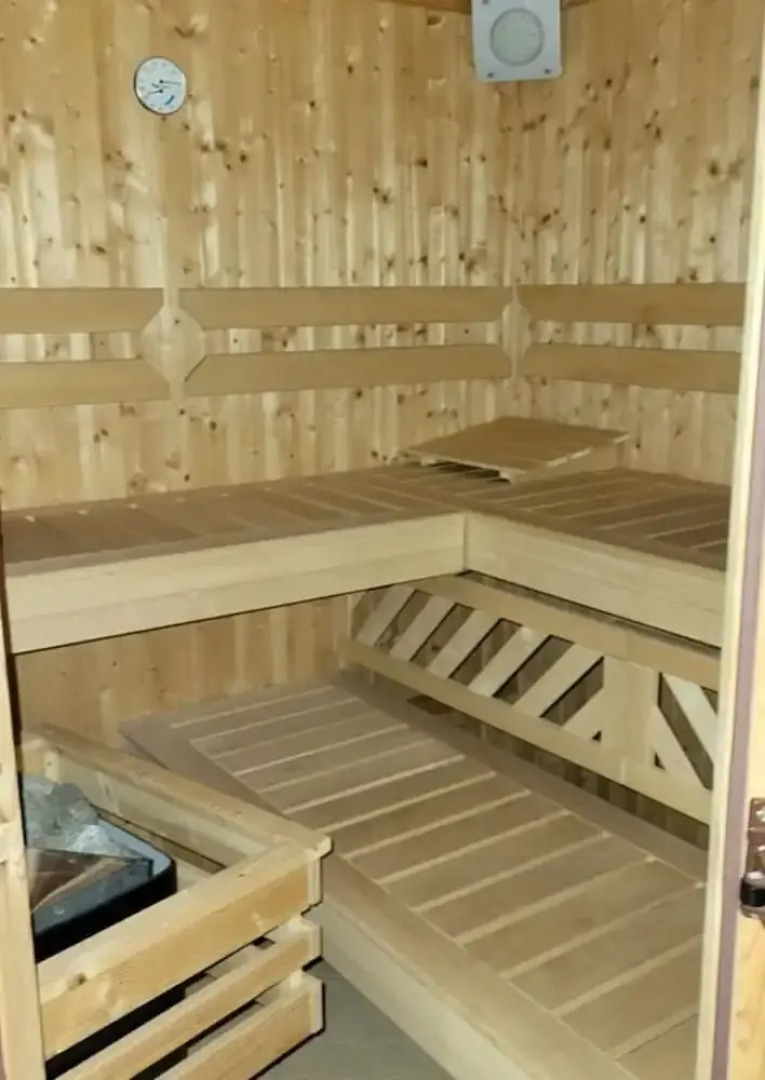 Lighthouse View Modern Retreat