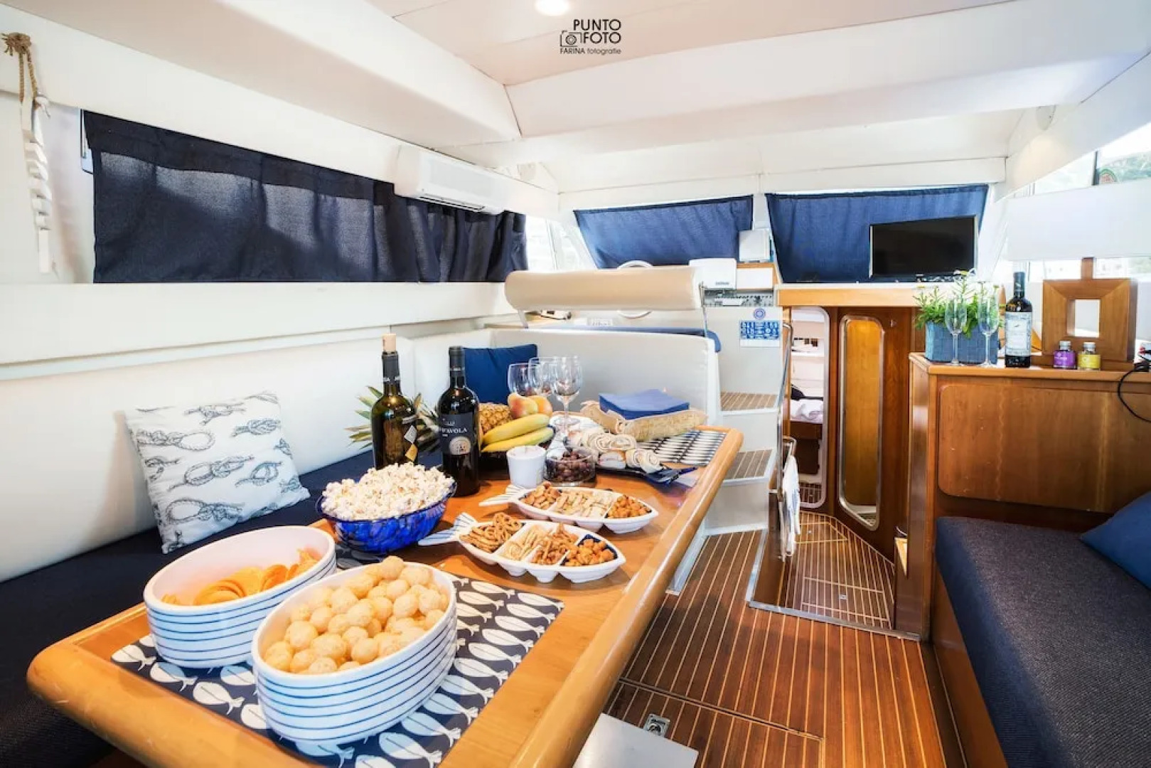 Lullaby boat&breakfast