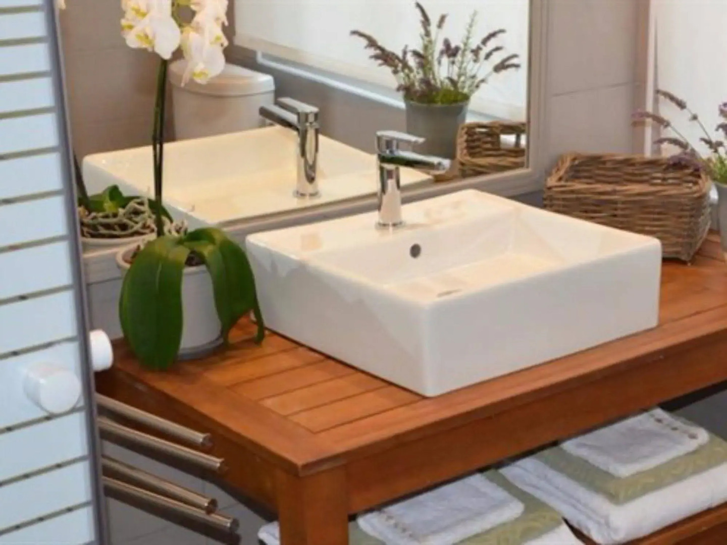 Les Chambres dHôtes du Grand Mornas