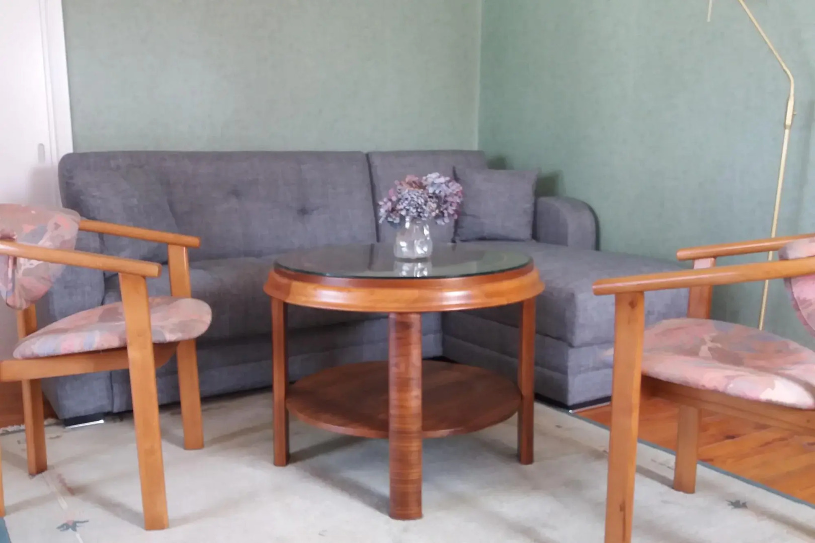 Apartment, Mallentin