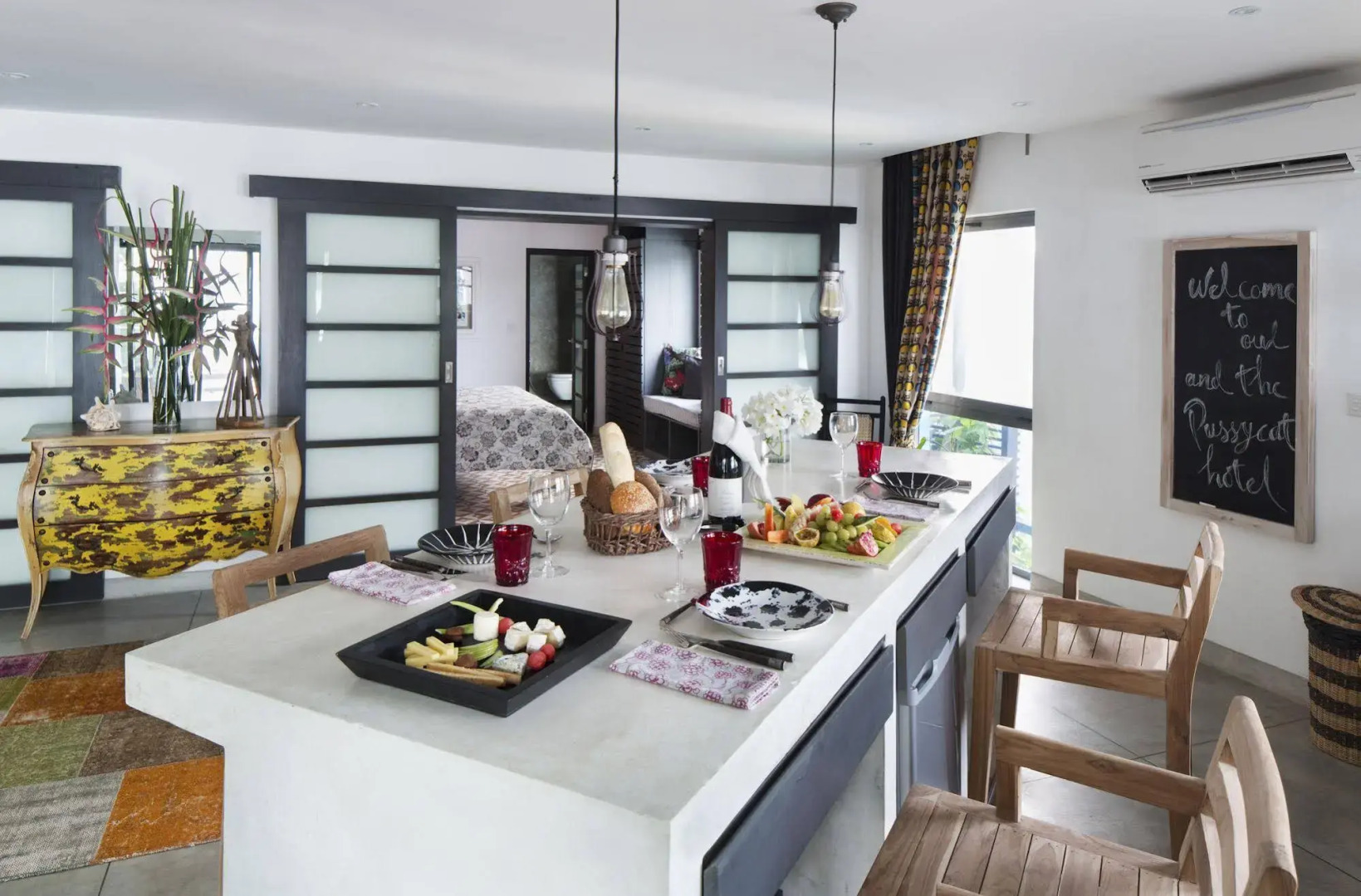 Owl and the Pussycat