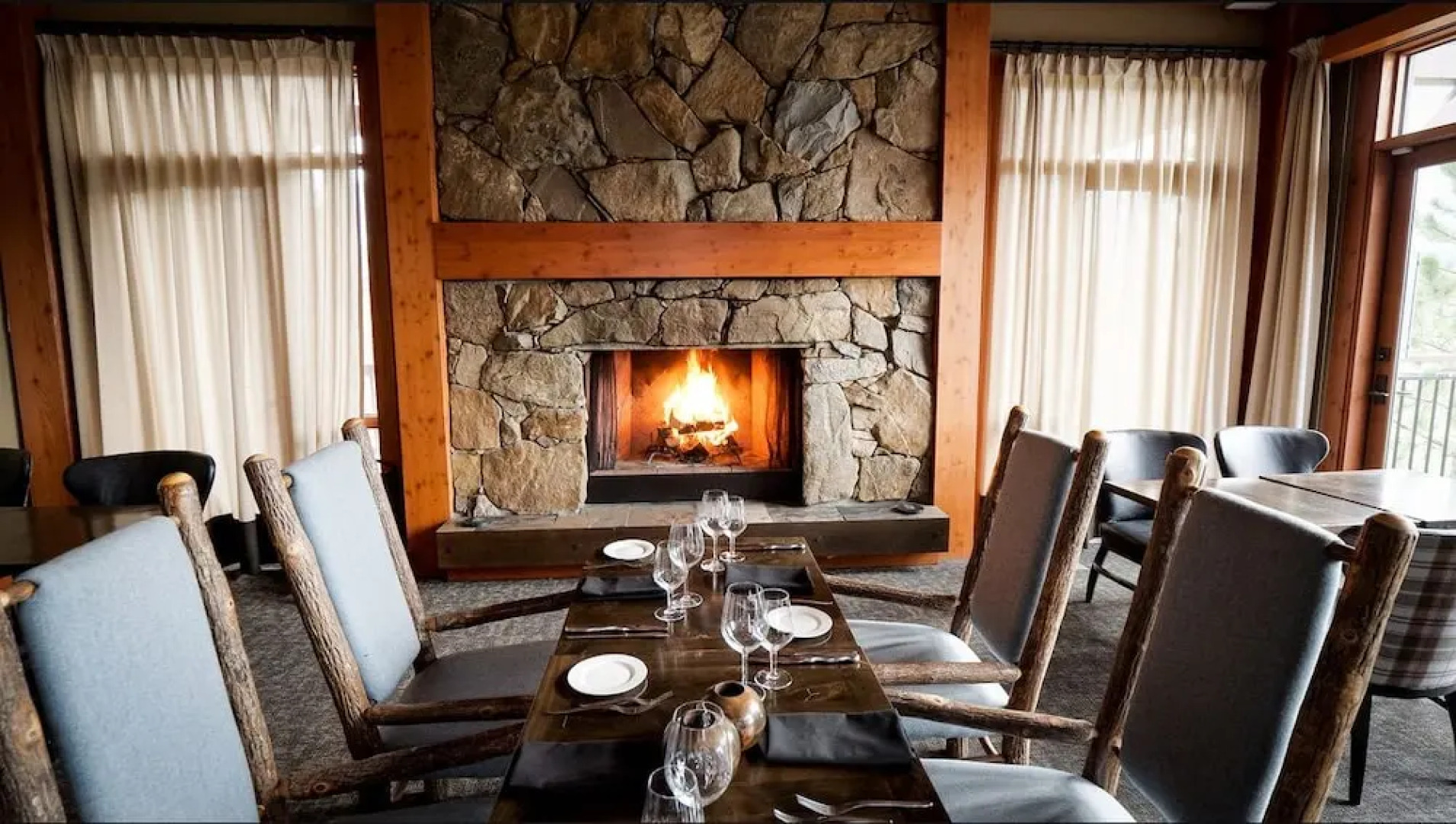 Headwaters Lodge at Eagle Ranch Resort