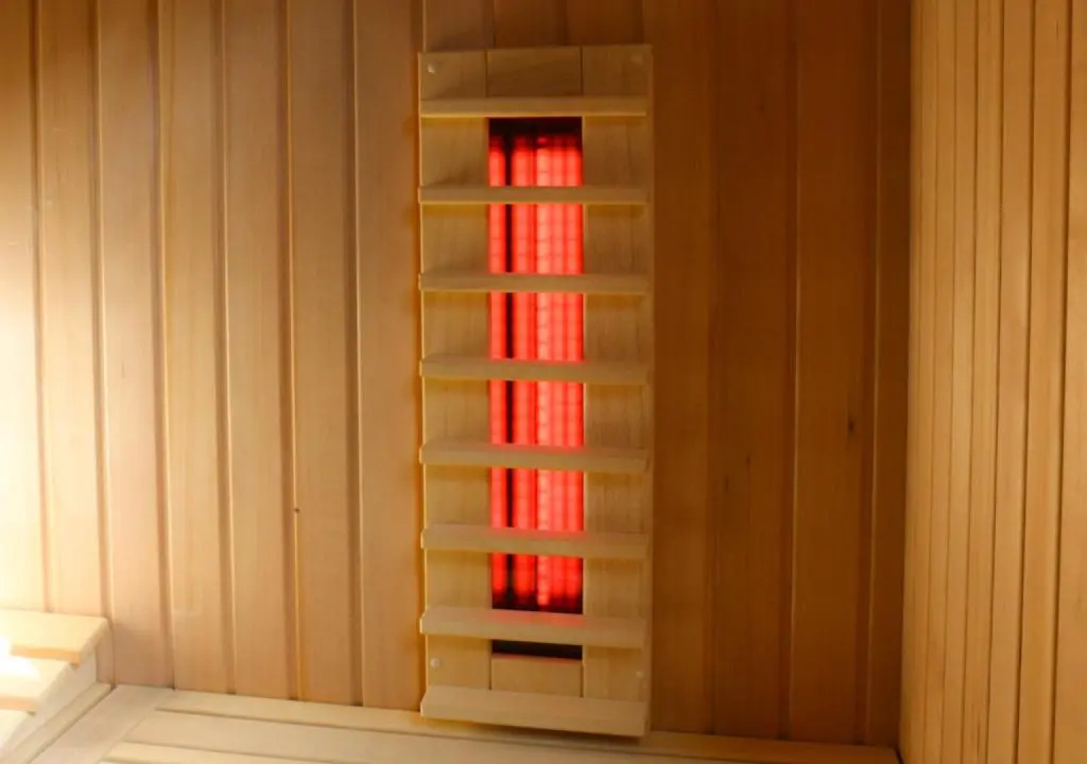 Rietreiger luxe vakantielodge in Friesland - 2 badkamers