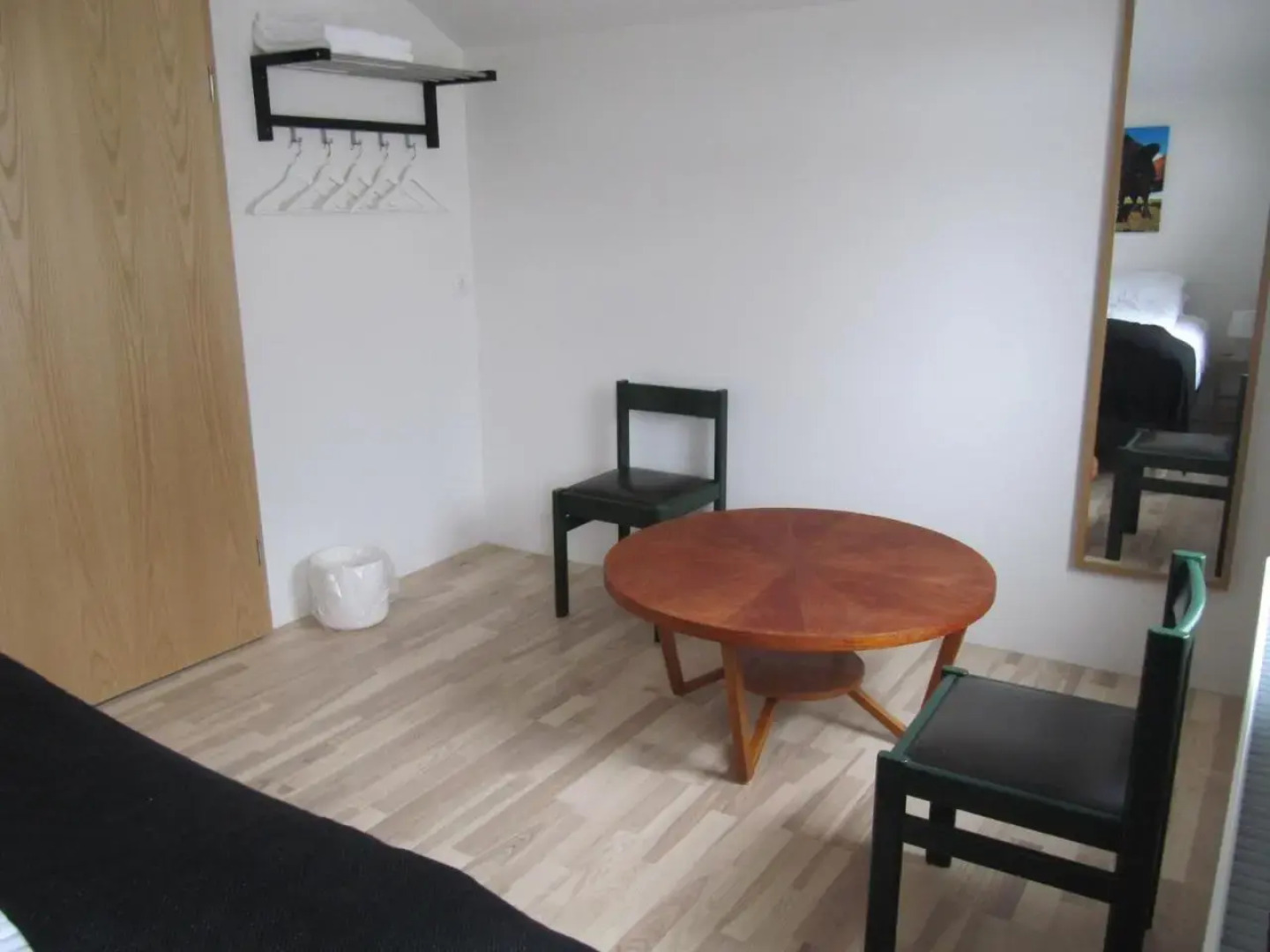 Grand-Inn Bar and Bed