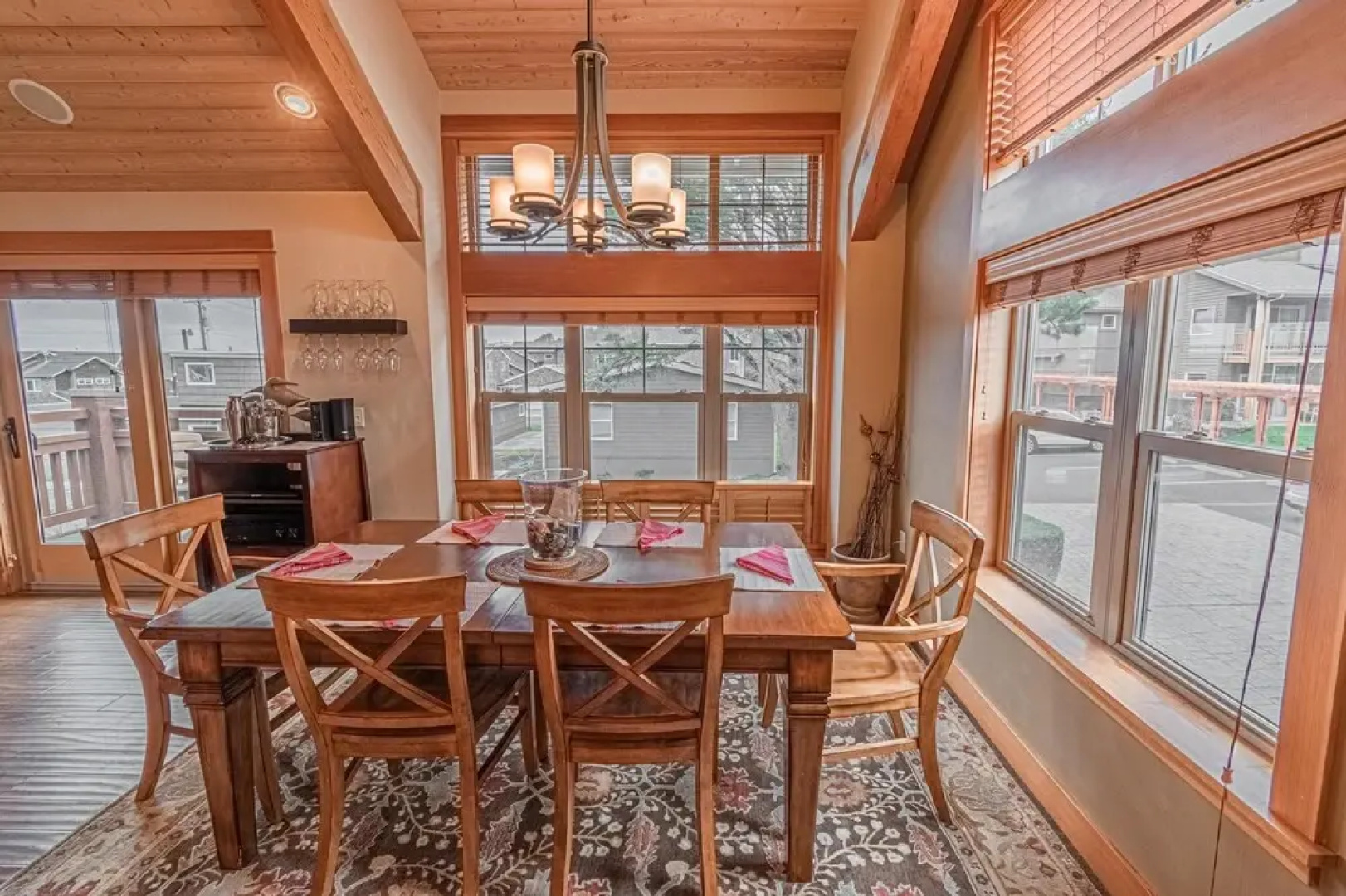 Lodges at Cannon Beach B2