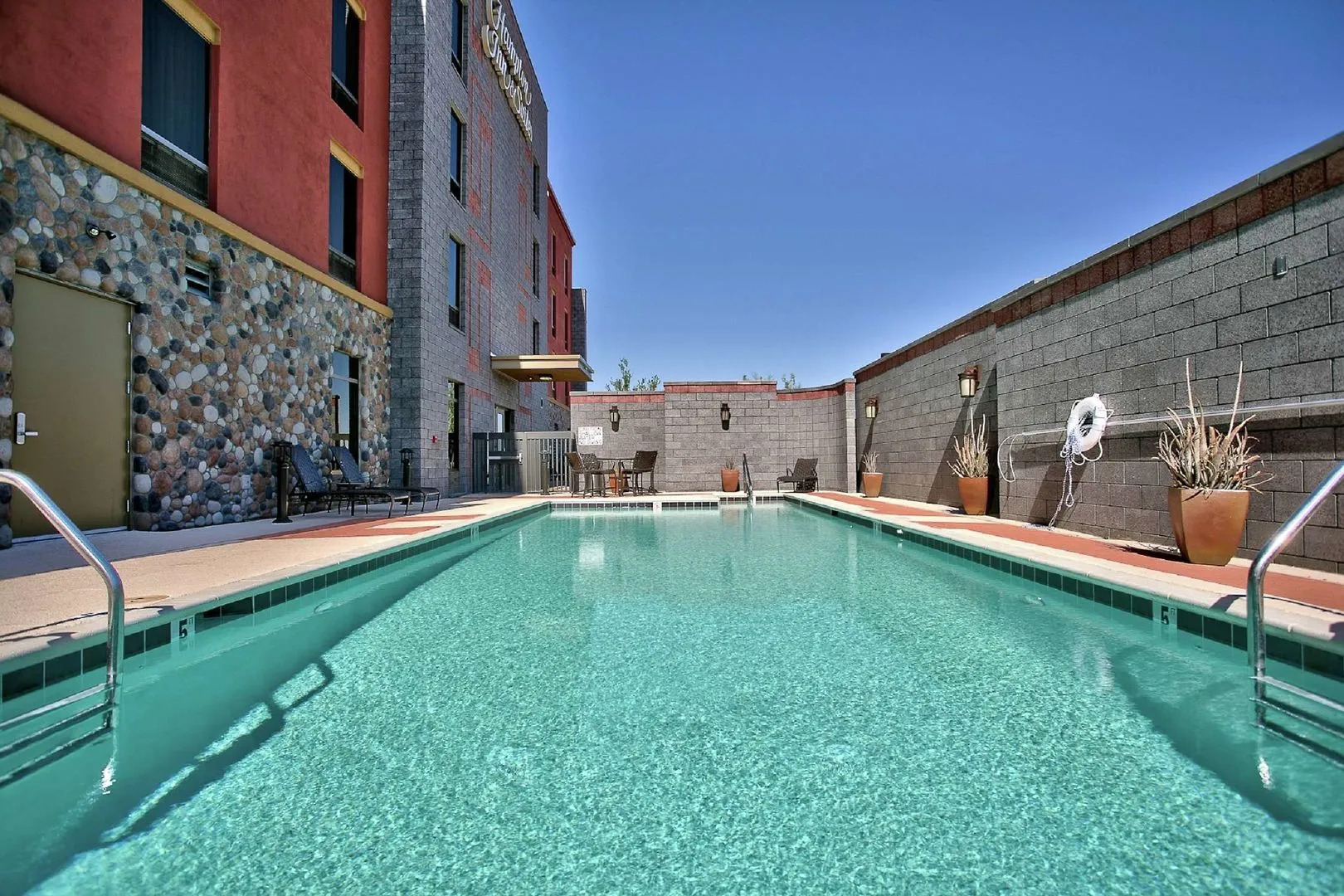 Hampton Inn & Suites Scottsdale at Talking Stick