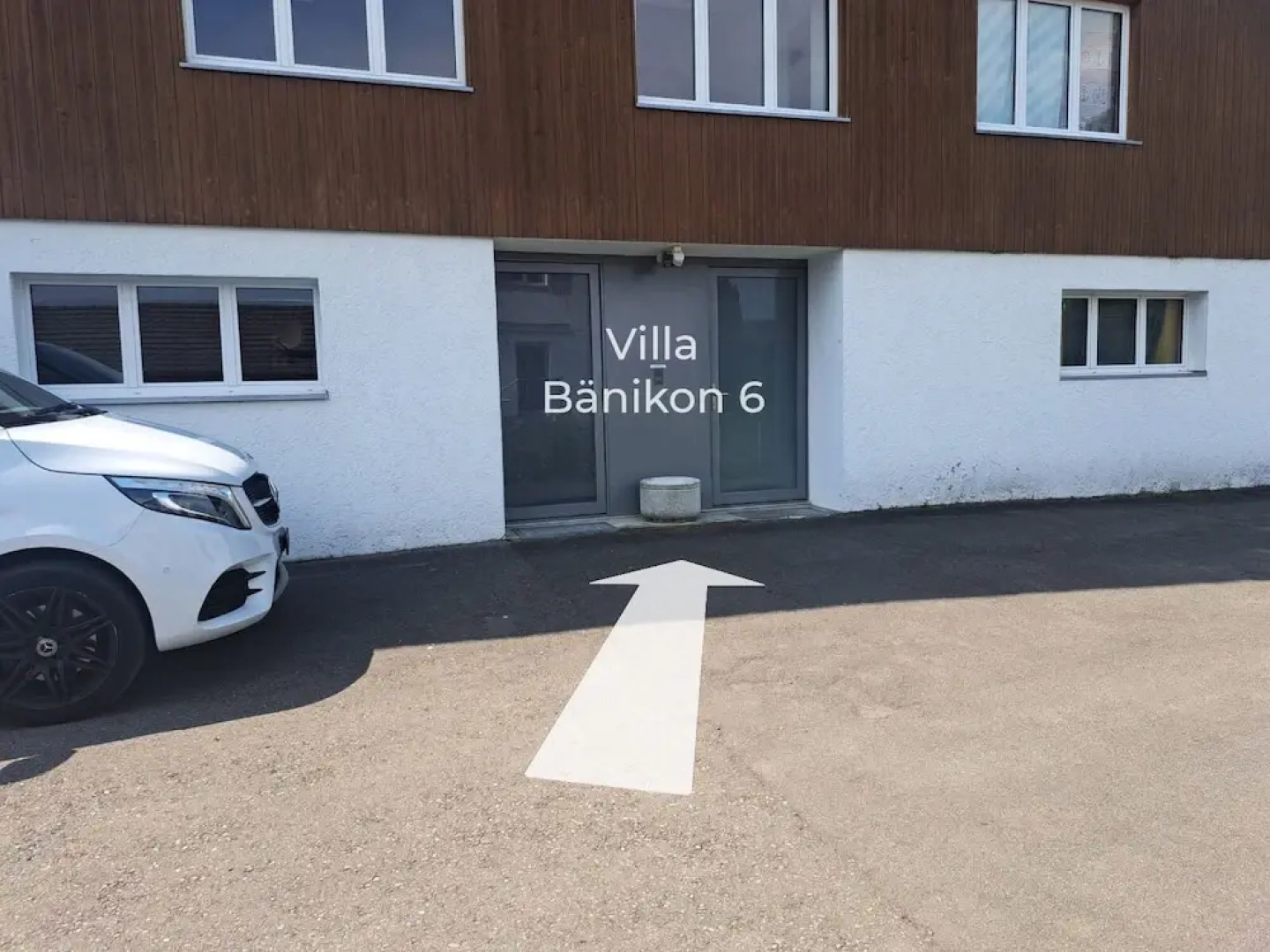 VK Zürich Airport Homestay Villa Bänikon