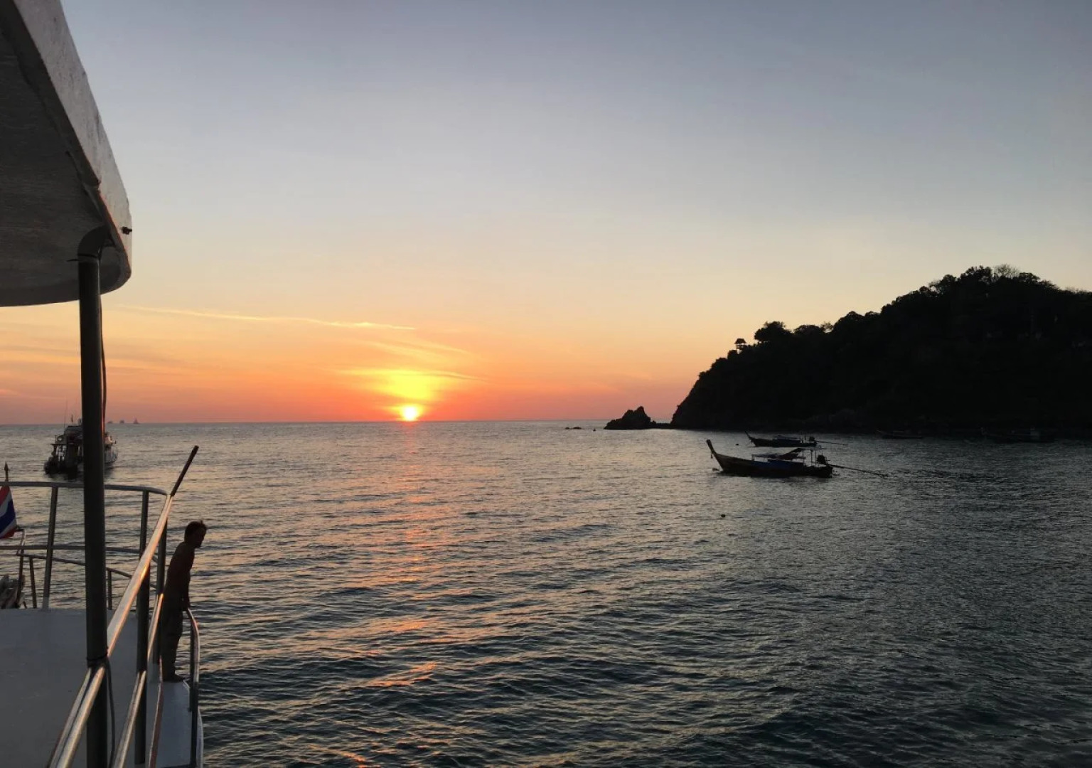 Lanta Intanin Resort