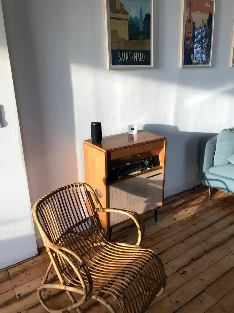 Superb sea View / Private Beach Access