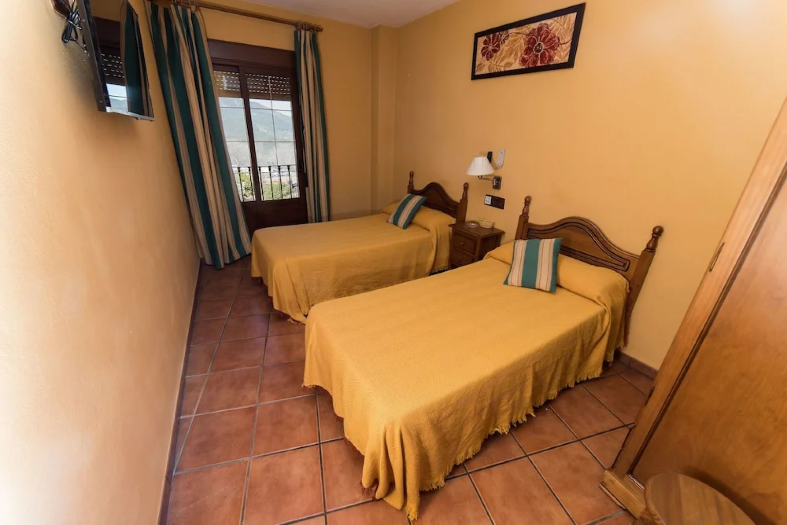 Apartamentos Raisa