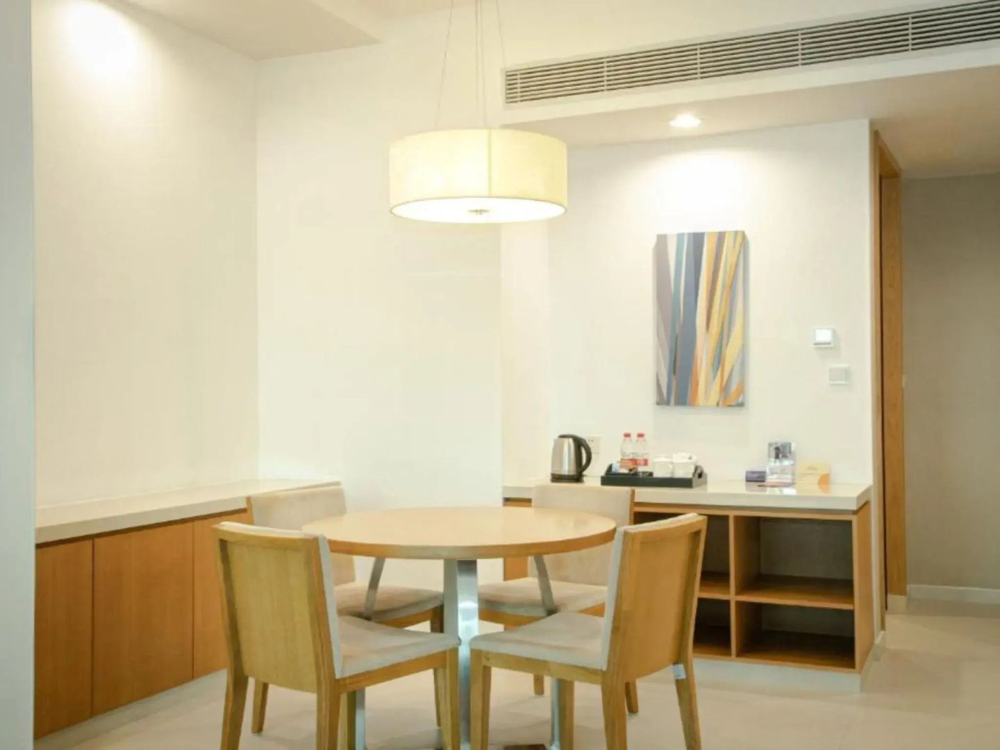 Hyatt Place Shenzhen Airport