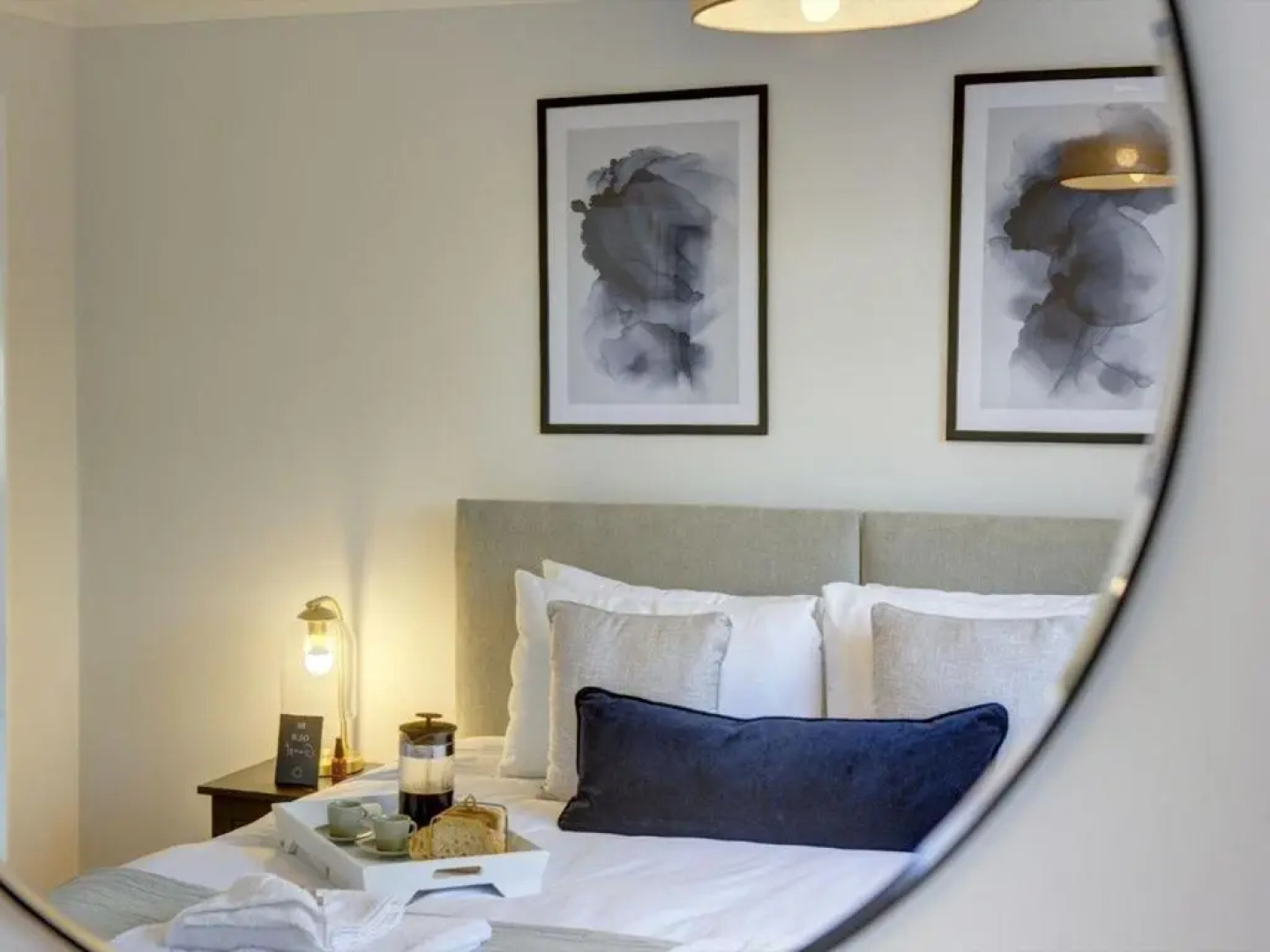 The Snagge I eco-Serviced Accommodation I A Cute Detached House I Large Garden I Pet Friendly I Free Parking I By SILVA