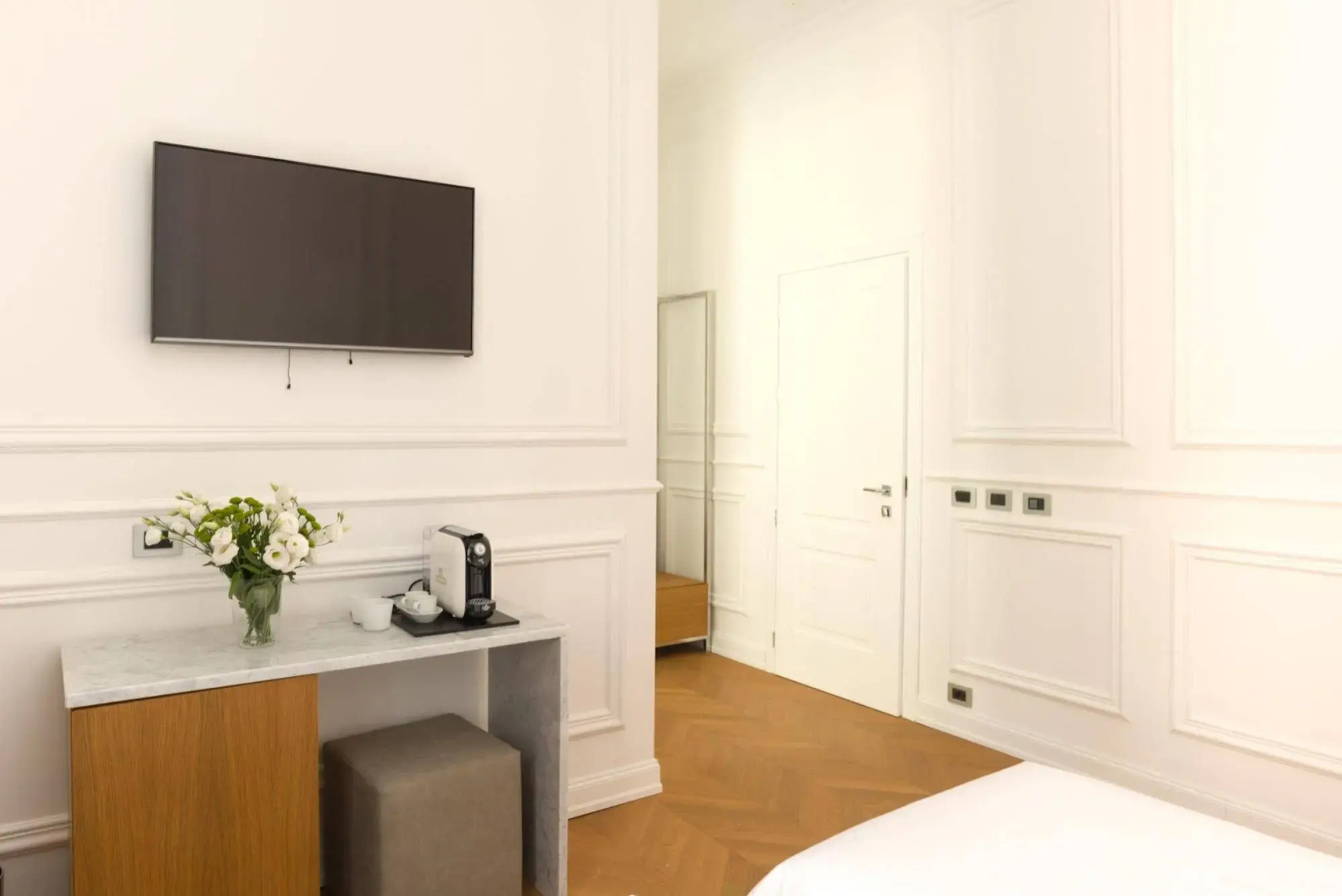 Via Chiodo Luxury Rooms