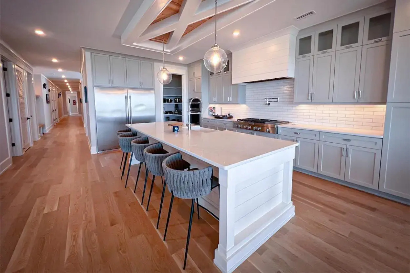 Gallery By The Sea by Sea Scape Properties