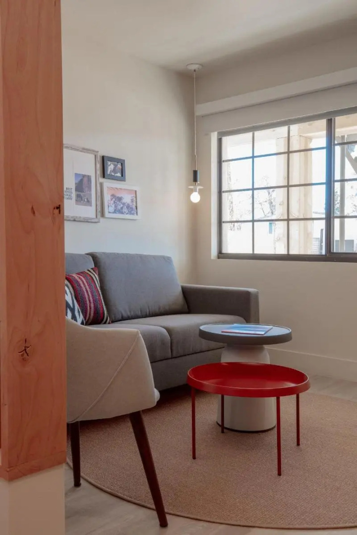 Best Friends Roadhouse and Mercantile