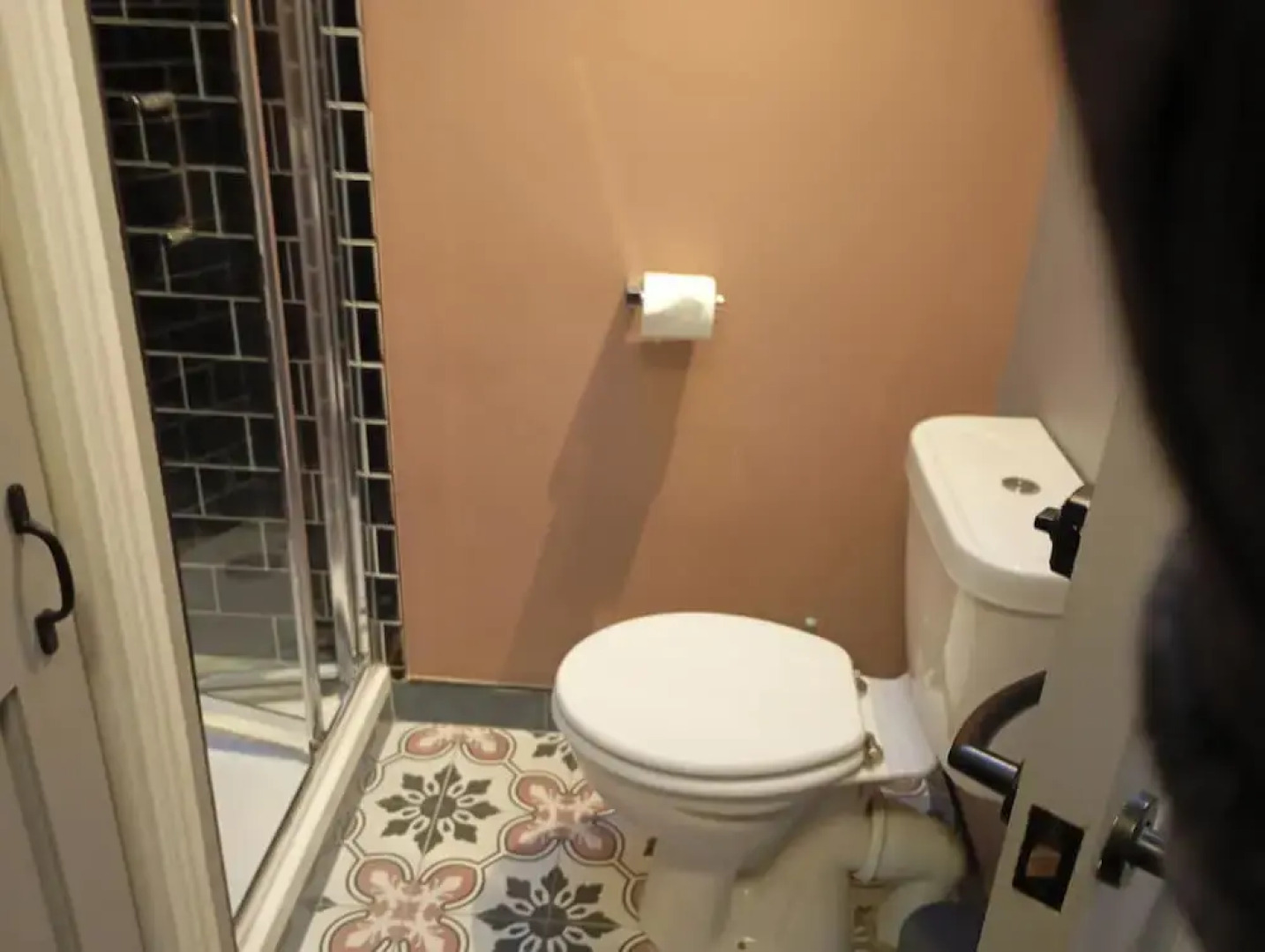 Cosy Cottage- Sleeps 4, Free Parking & Golf Nearby