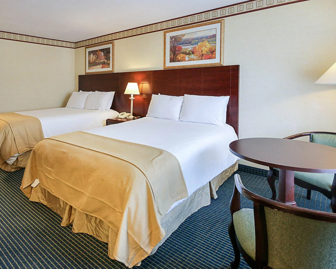 New Hope Inn & Suites