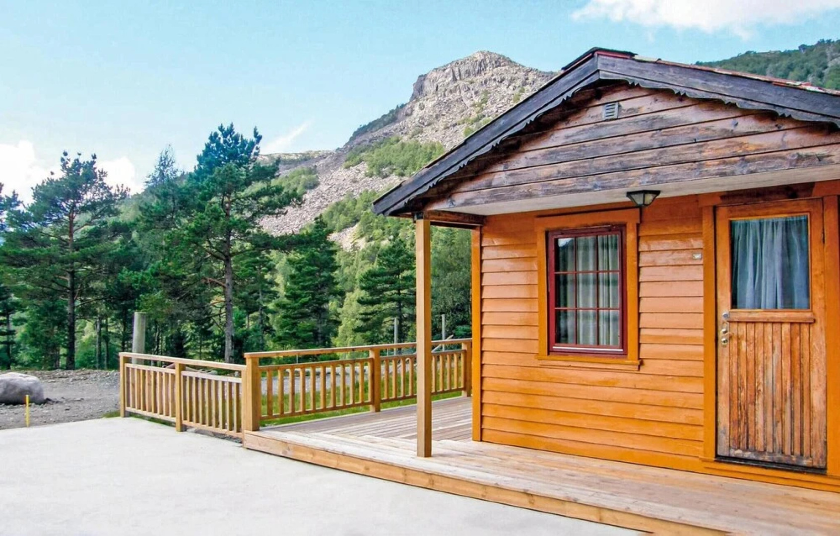 Beautiful Home in Dirdal With 2 Bedrooms, Sauna and Wifi