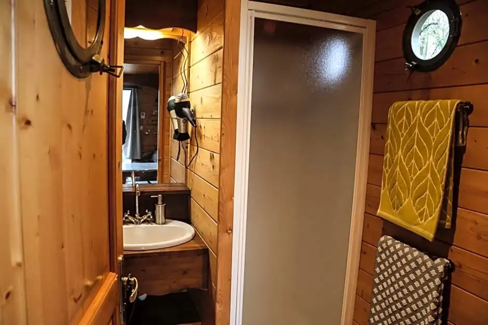 Le Domaine Des Droles de Dames