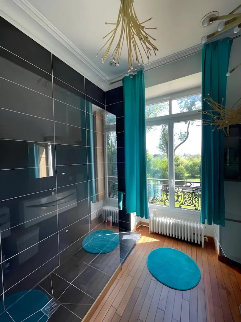 Estate in Saint-pavace Near Le Mans Circuit