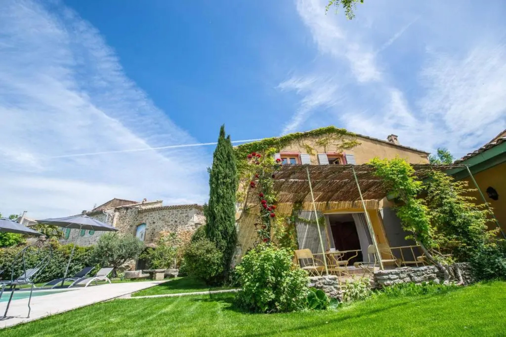 La Demeure de Cybèle - Gite de charme pour 10 personnes en Drôme Provencçale