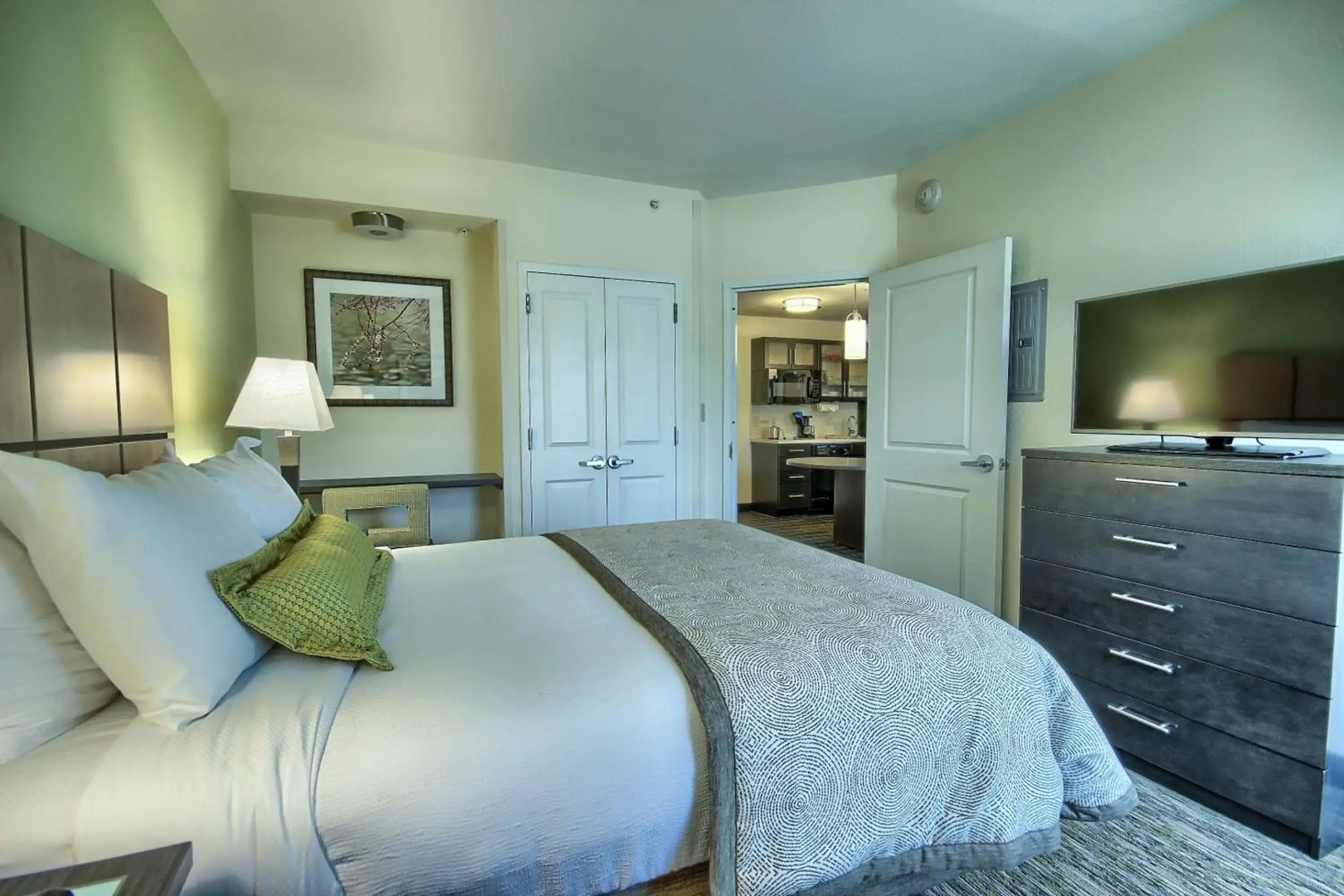 Candlewood Suites Columbus - Grove City by IHG