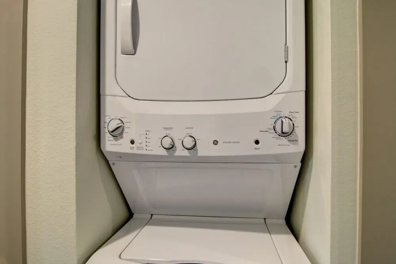 Flat's B - 3 Br Cottage