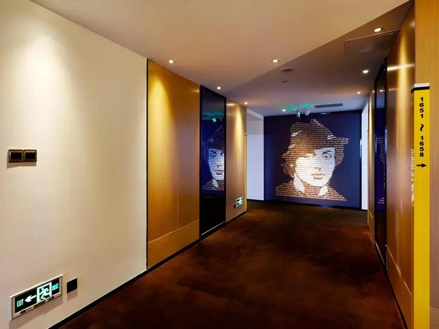 7 Days Premium Jingjiang Fuhai New World Automobile Terminal Branch