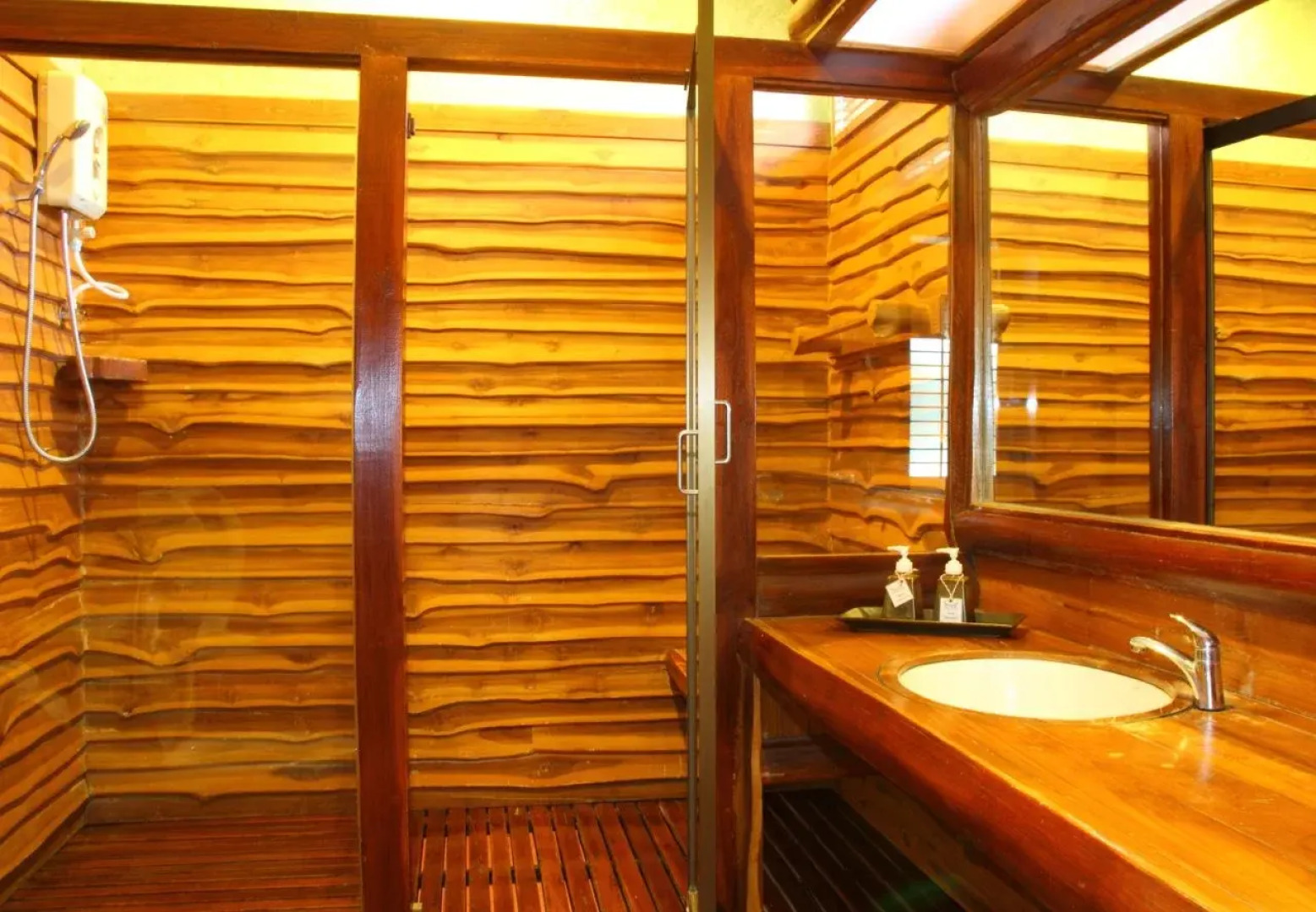 Phu Pha Nam Resort & Spa