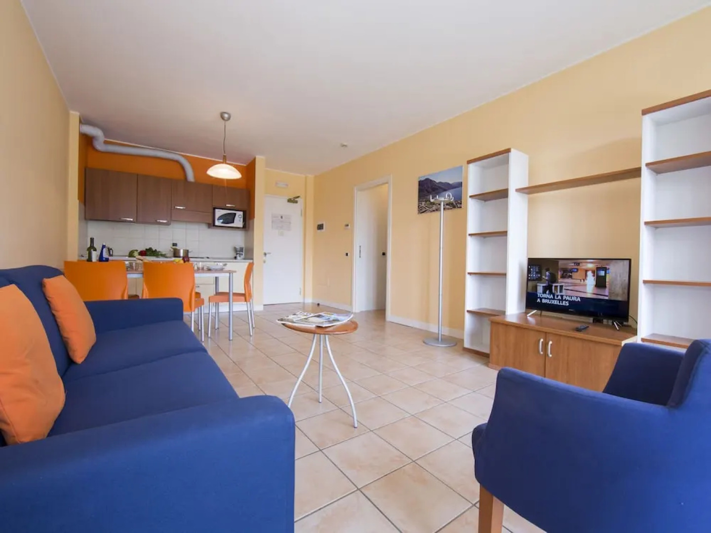 Modern Furnished Apartment With air Conditioning