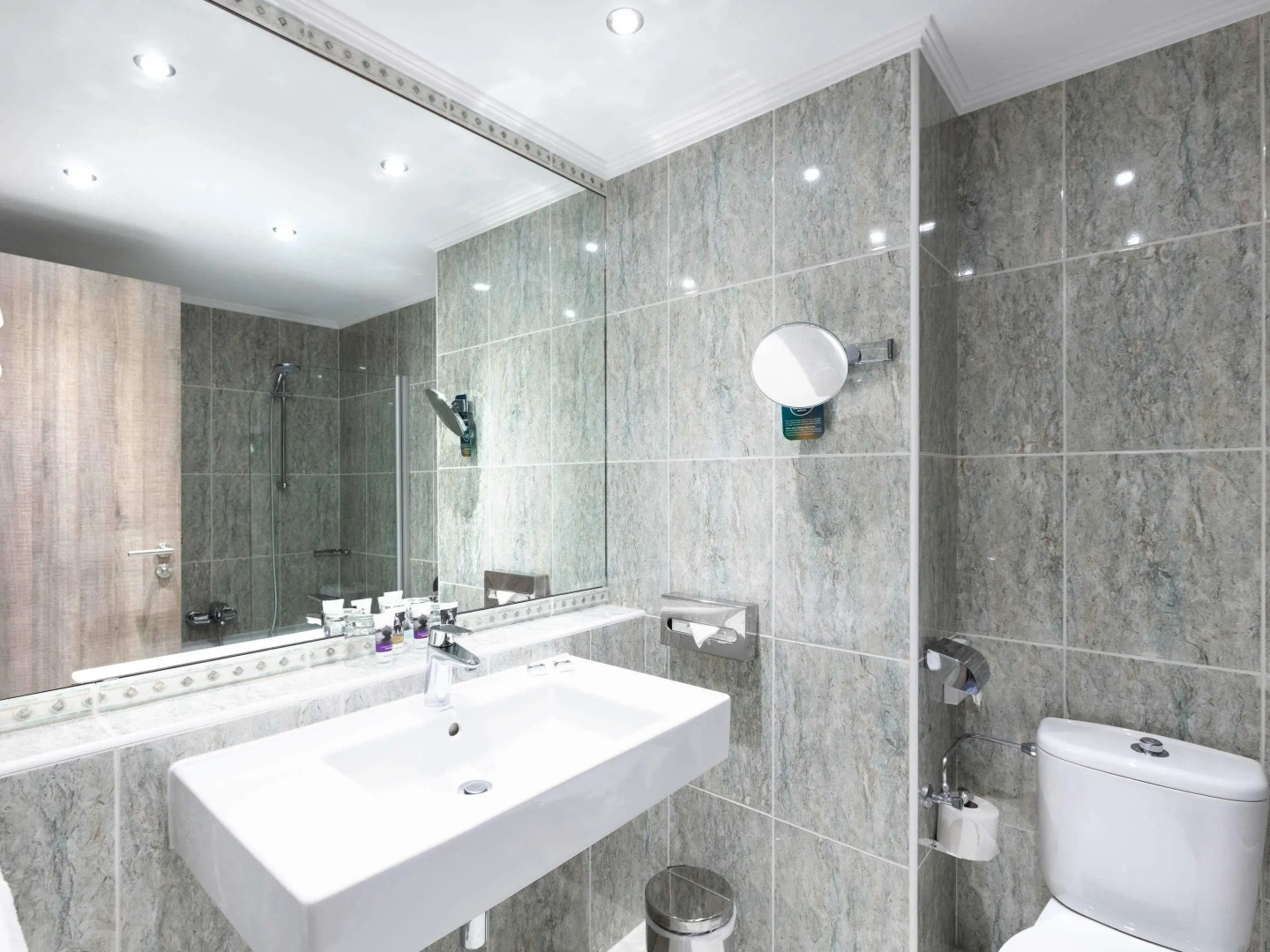 Hotel Mercure Luxembourg Kikuoka Golf & Spa