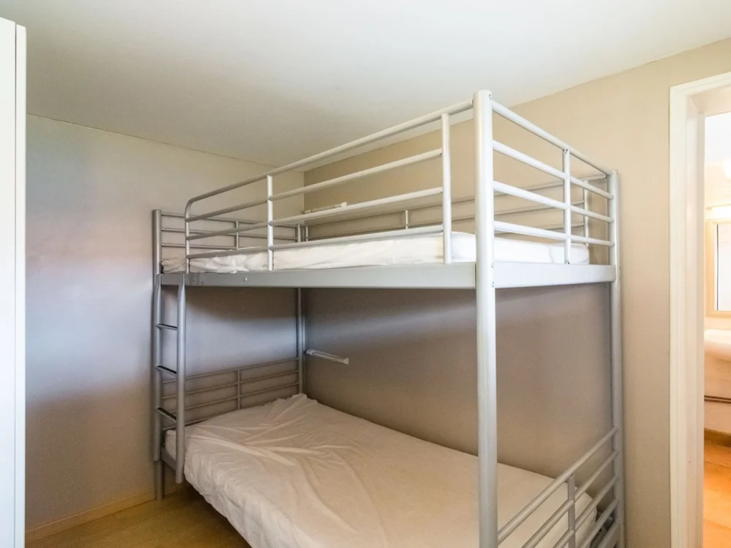 Villa in Park With Communal Swimming Pool, in the Provençal Mountains