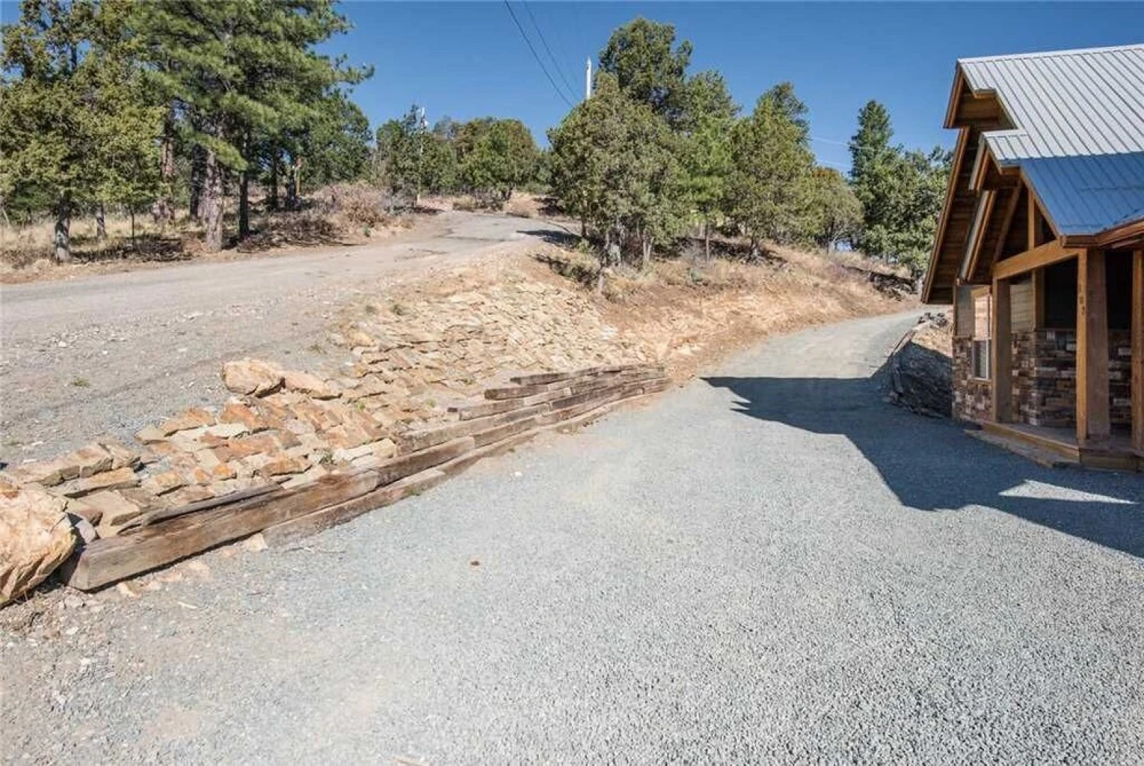 Abbey Lodge - Nine Bedroom Cabin with Hot Tub