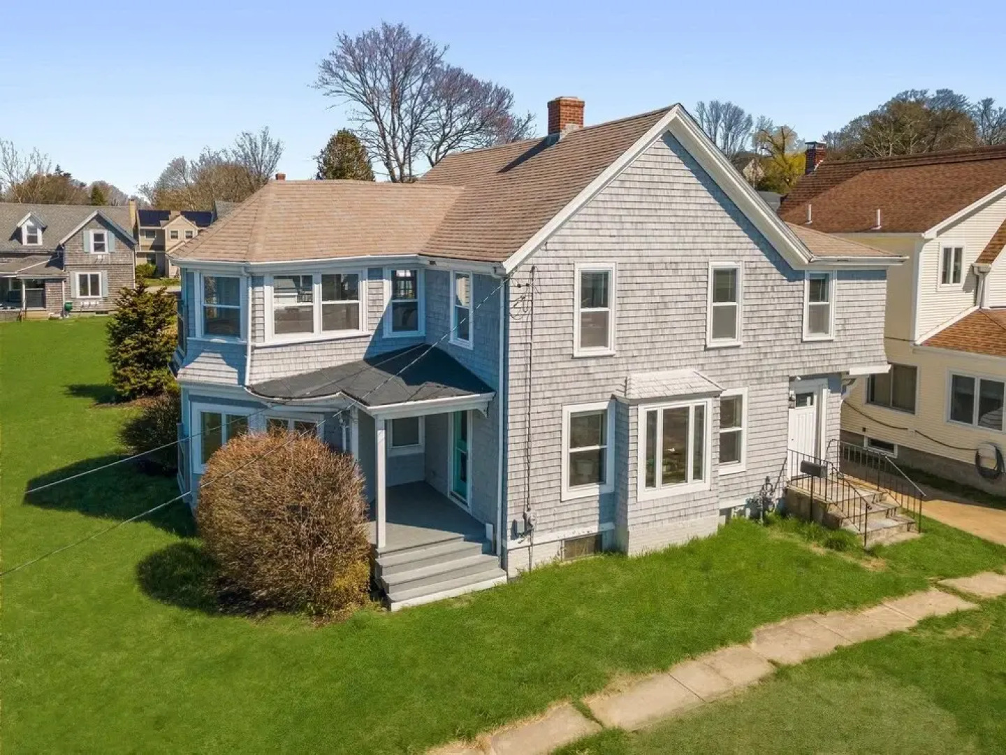 Spacious Coastal Tiverton Waterfront Getaway 3 Bedroom Cottage By Redawning