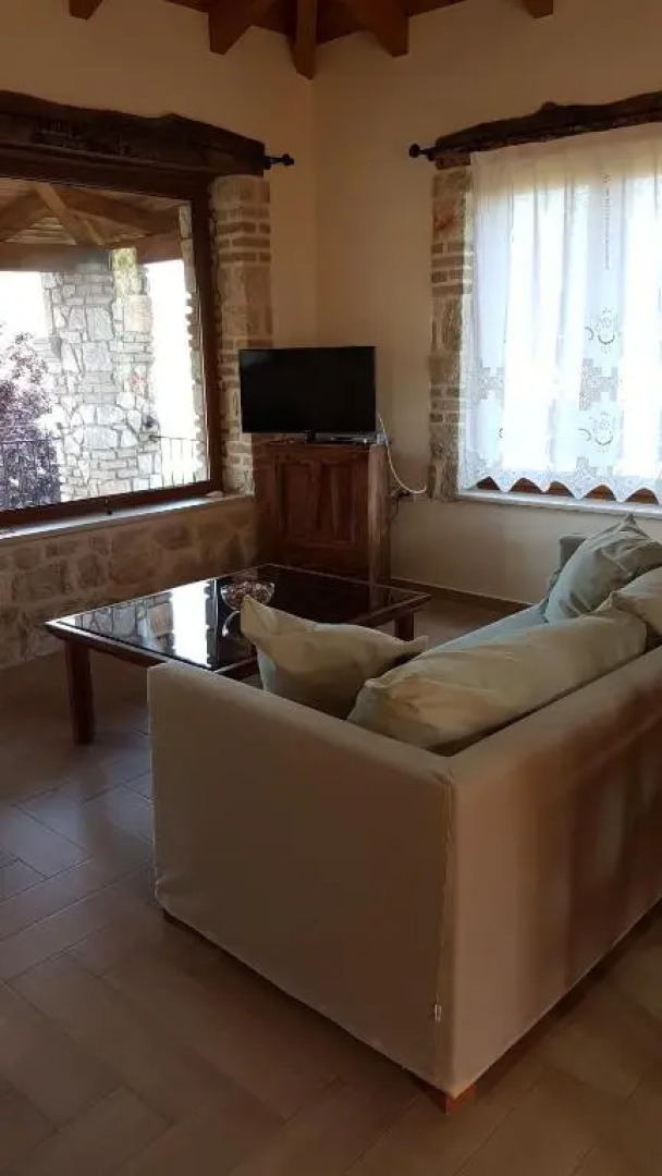 Castello Bellos Villas & Apartments