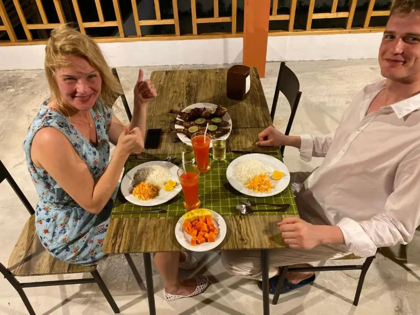 Thoddoo White Sand Inn