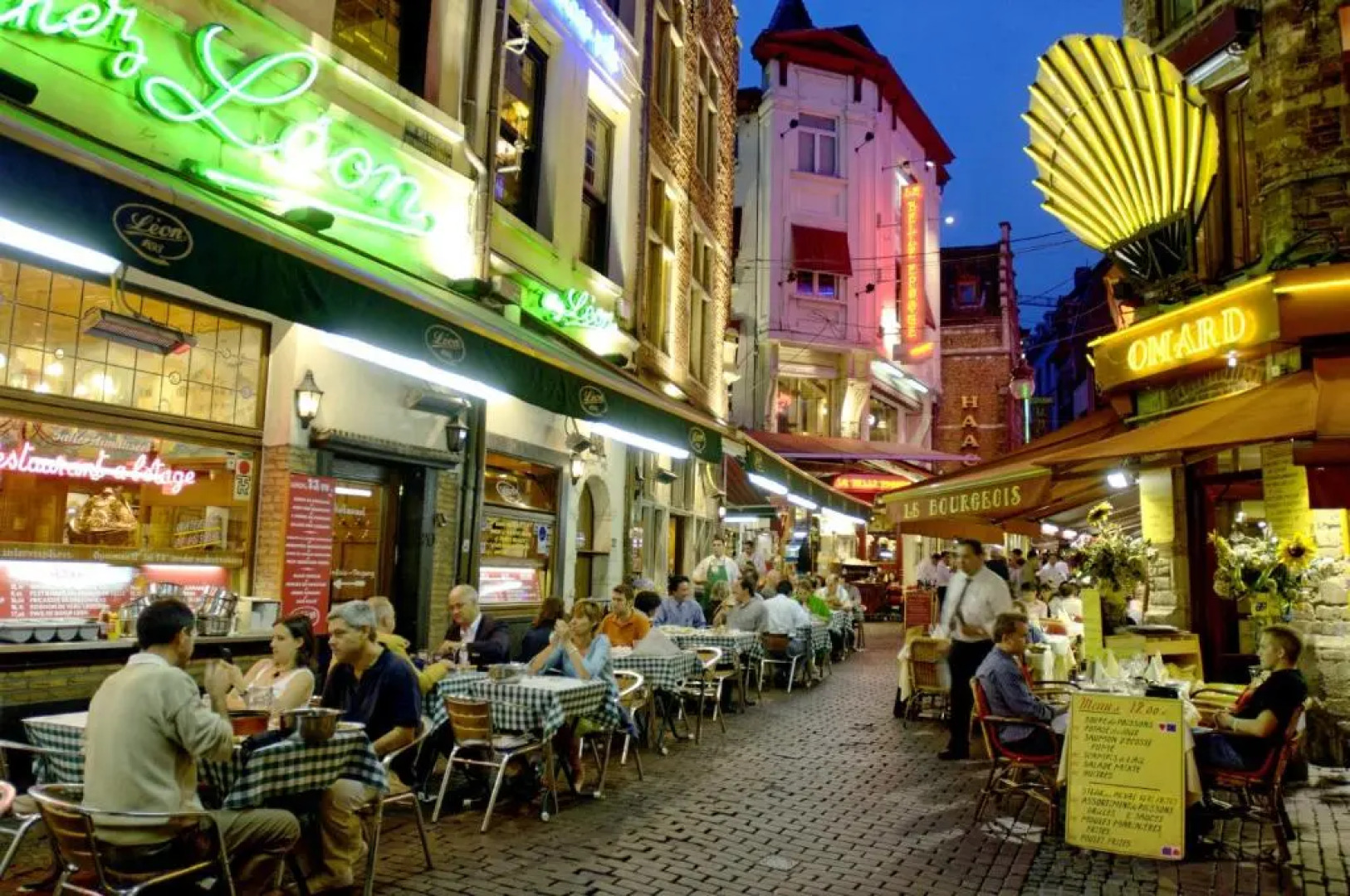 Apartment with One Bedroom in Waterloo, with Wifi