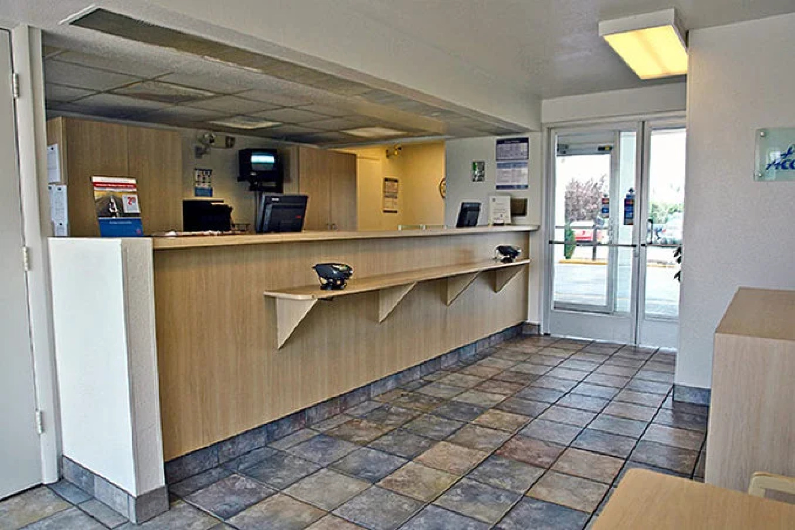 Econo Lodge Paducah Area