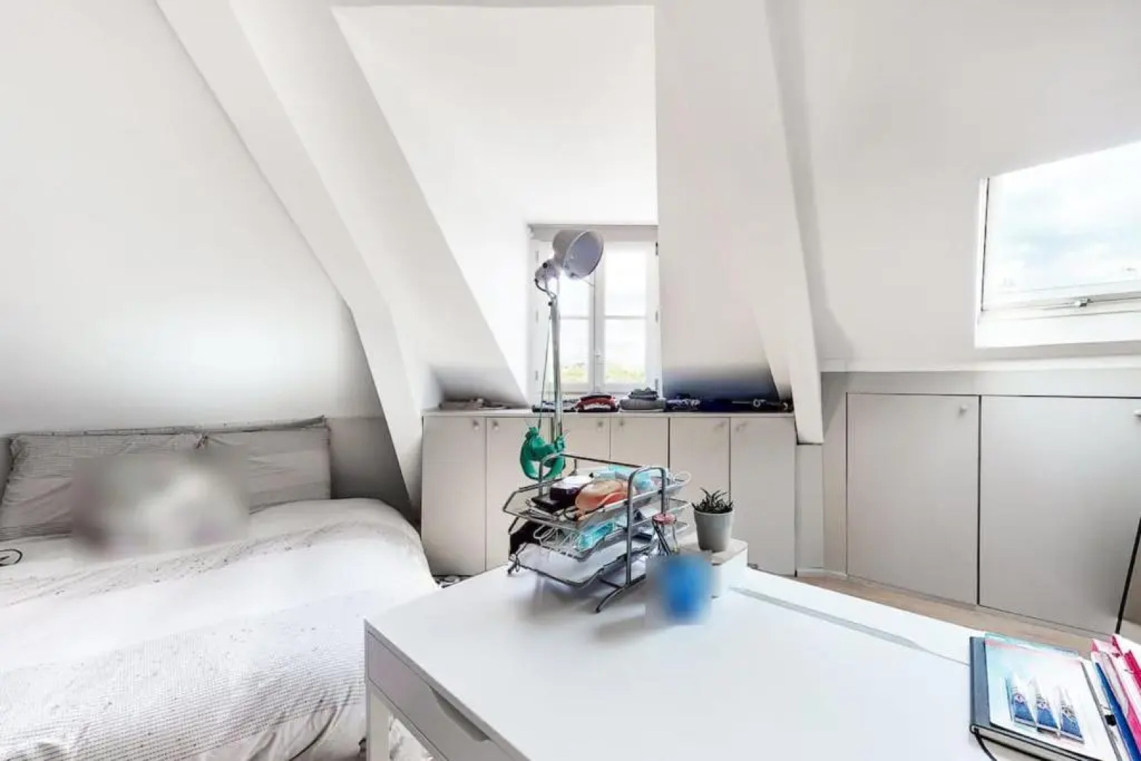 GuestReady - Modern and spacious 3BR duplex in Boulogne-Billancourt