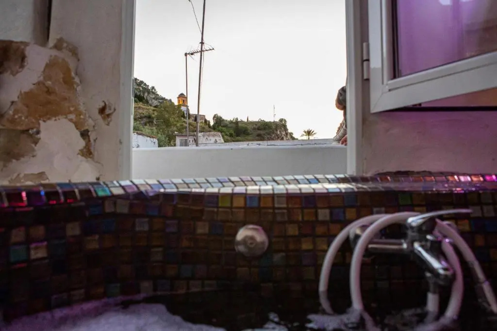 Fortress Jacuzzi Suites