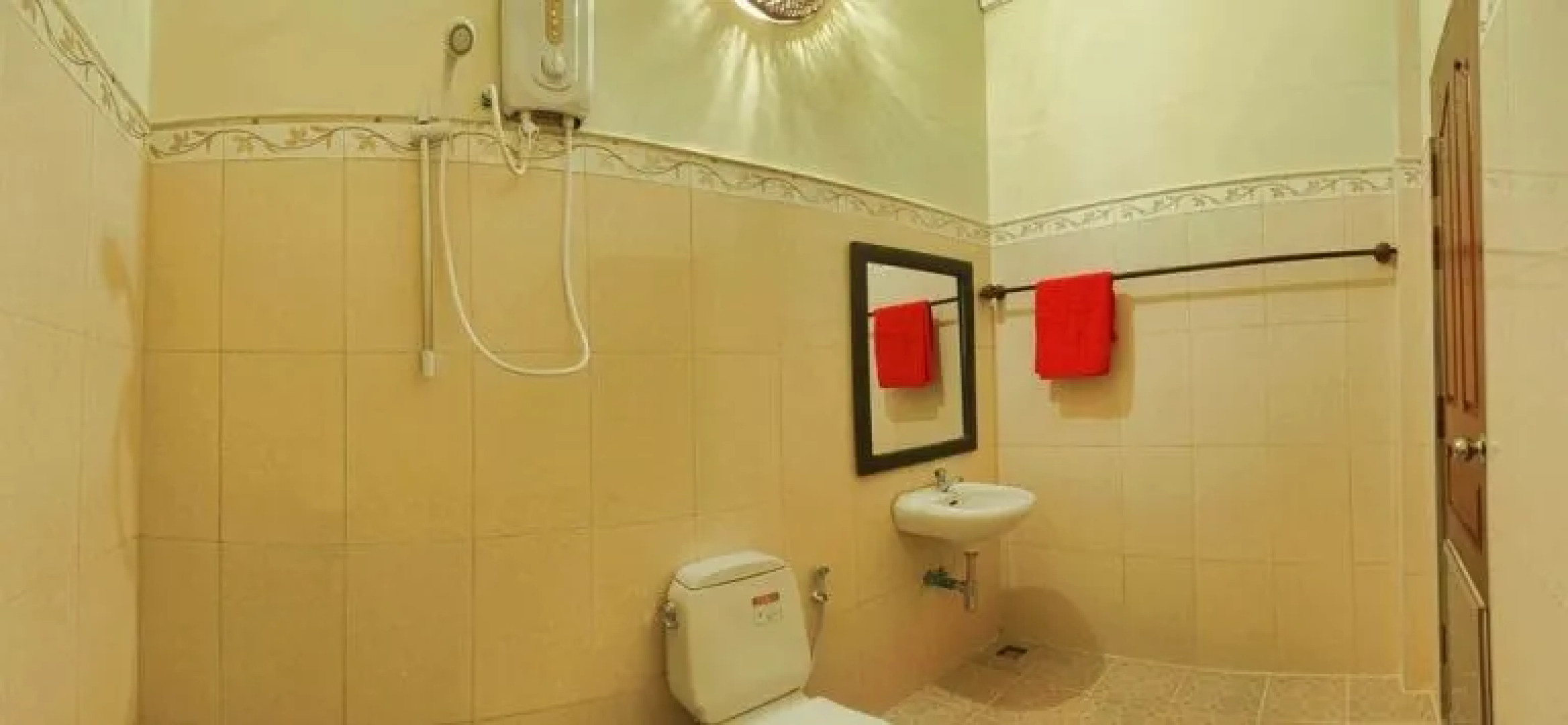 Senses Suites Hostel