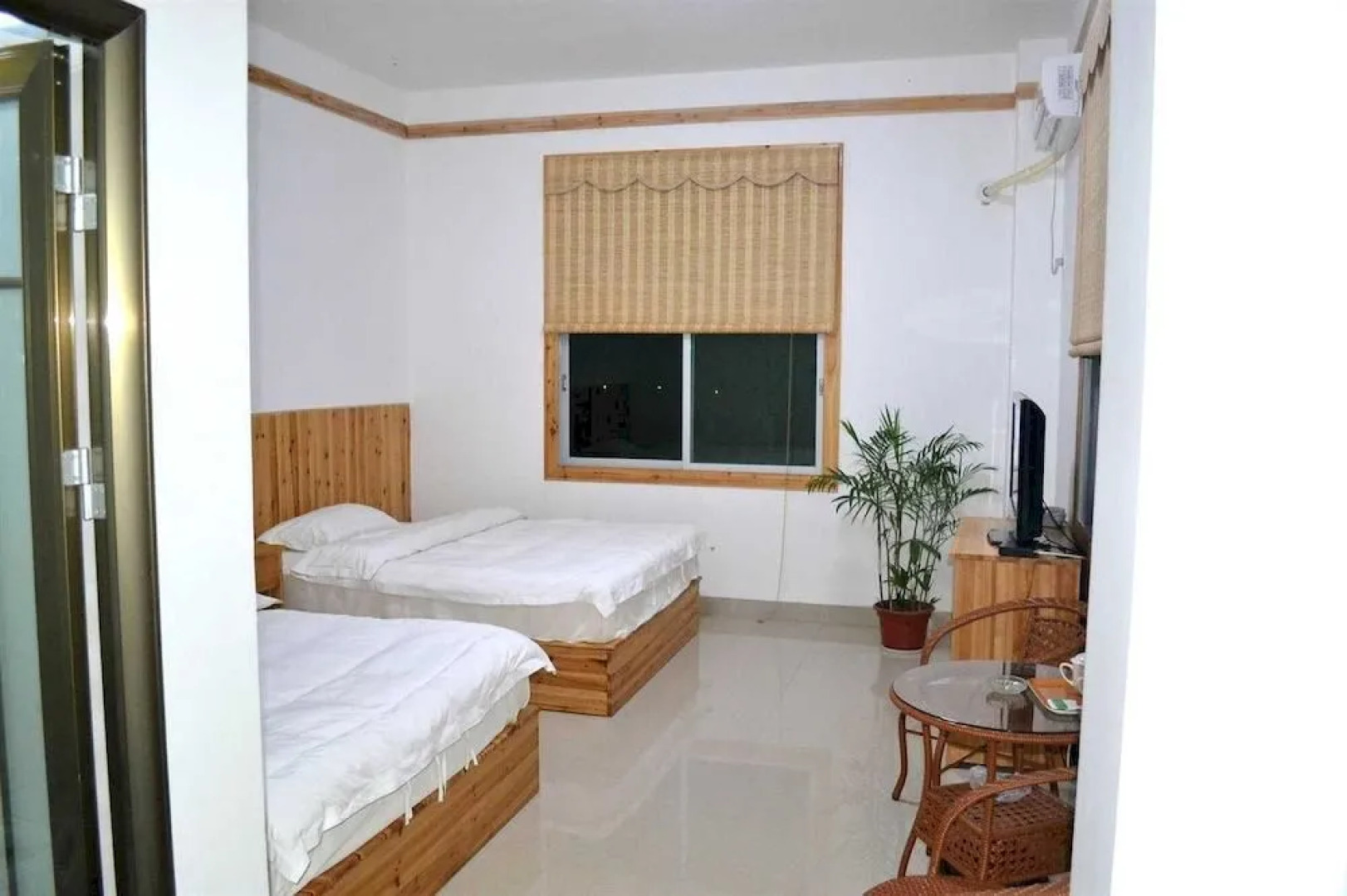 Danxia Mountain Xiang Yue Inn