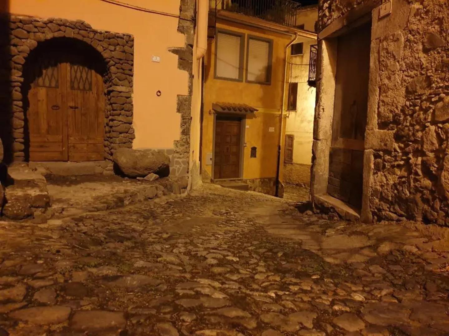 Sardinia Retreat Base is your 14th Century home with expert tips