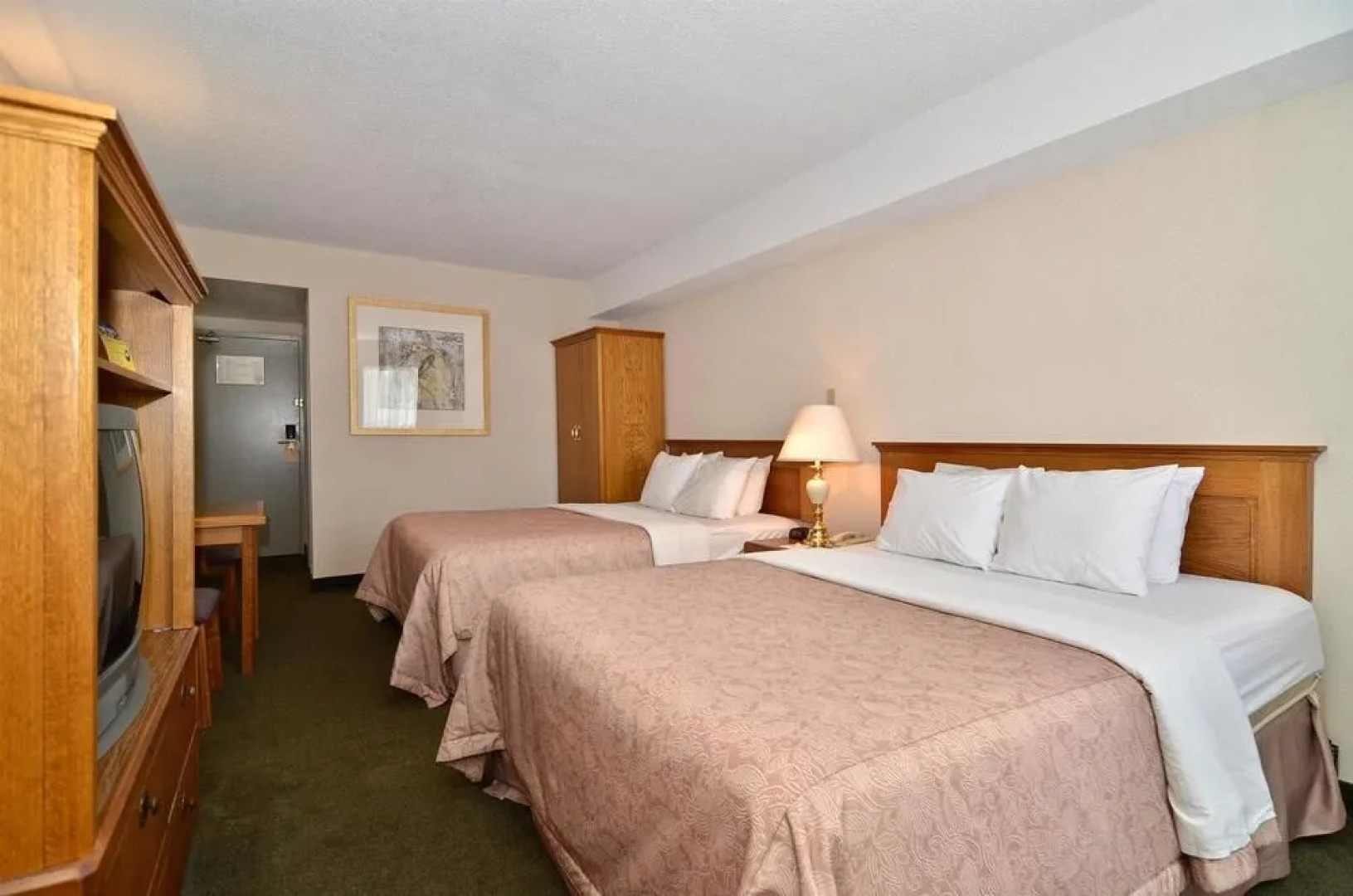 Days Inn & Conference Centre Renfrew Centre