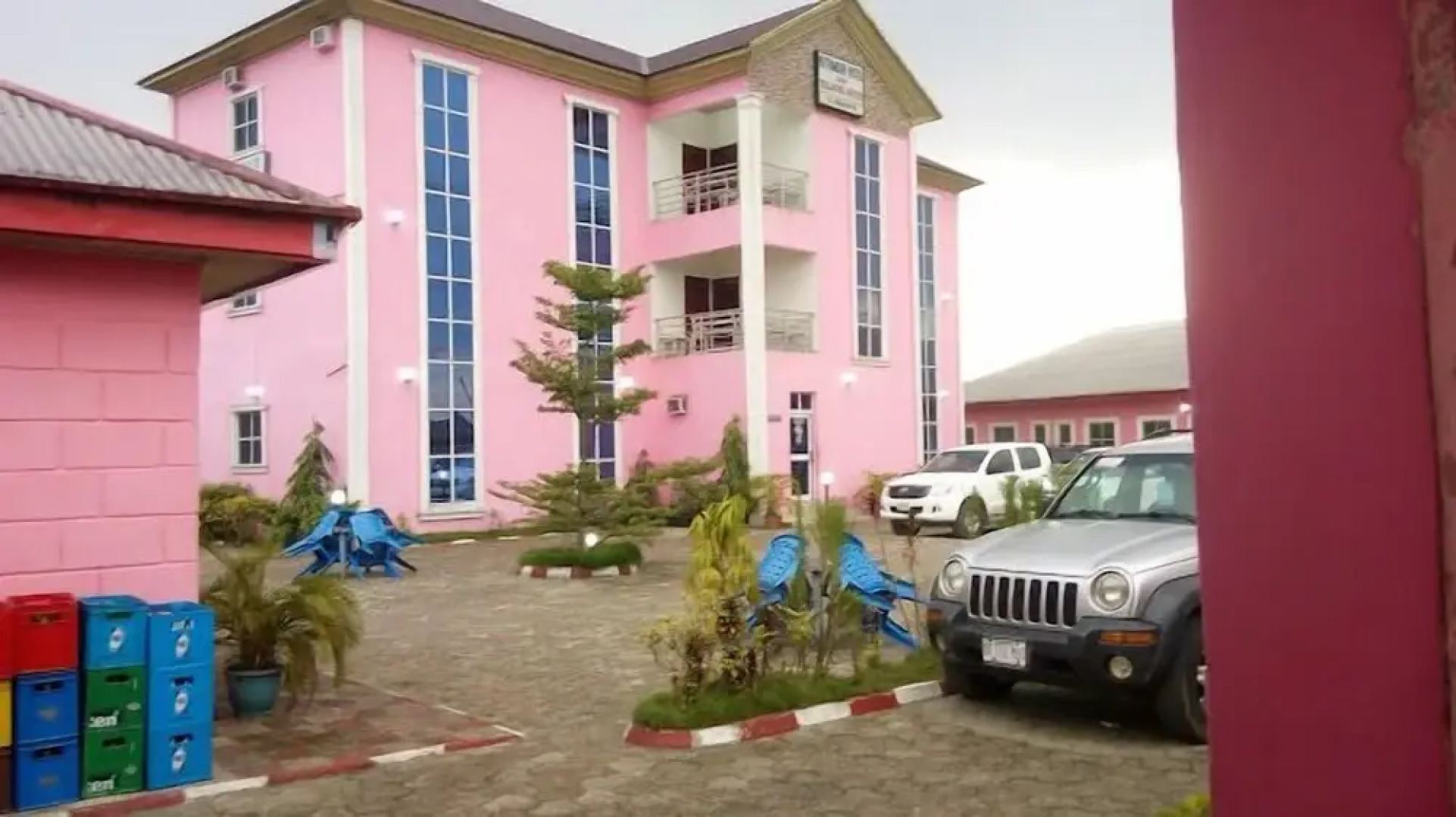 Ruthmour  Hotel and Treasure Suites